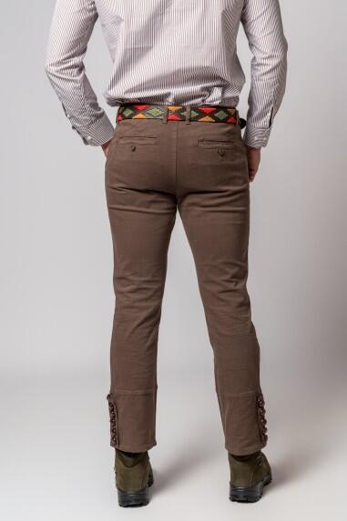 PANTALON CAMPERO CON BOTONES MOCA 5/5