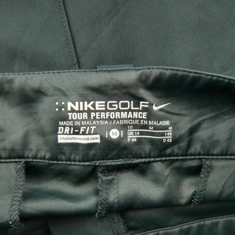 Second life - Pantaloni scurți de golf Nike Dri-Fit pentru bărbați - Foarte bun