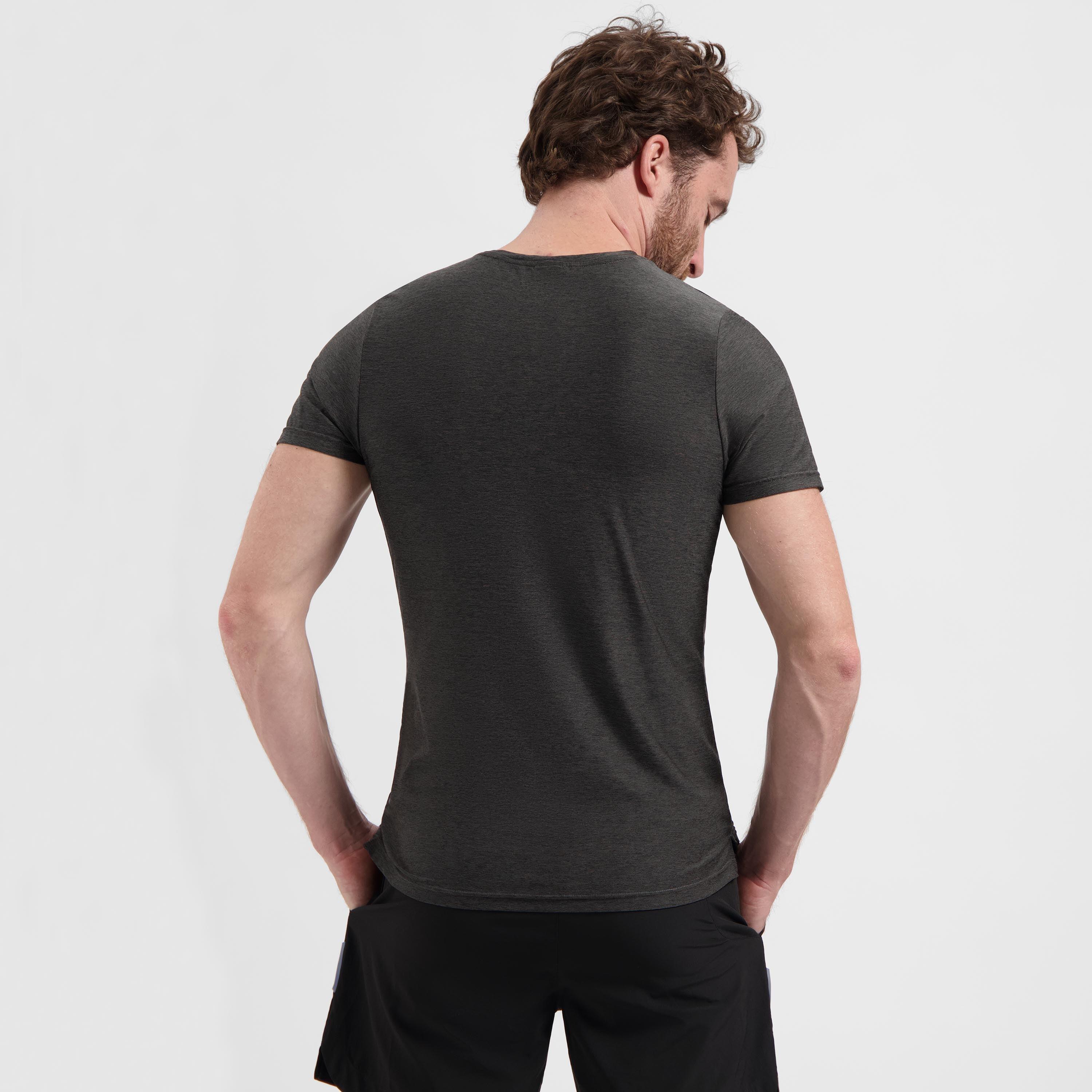 Technisches Kurzarm-Sport-T-Shirt Herren Essential 4/7