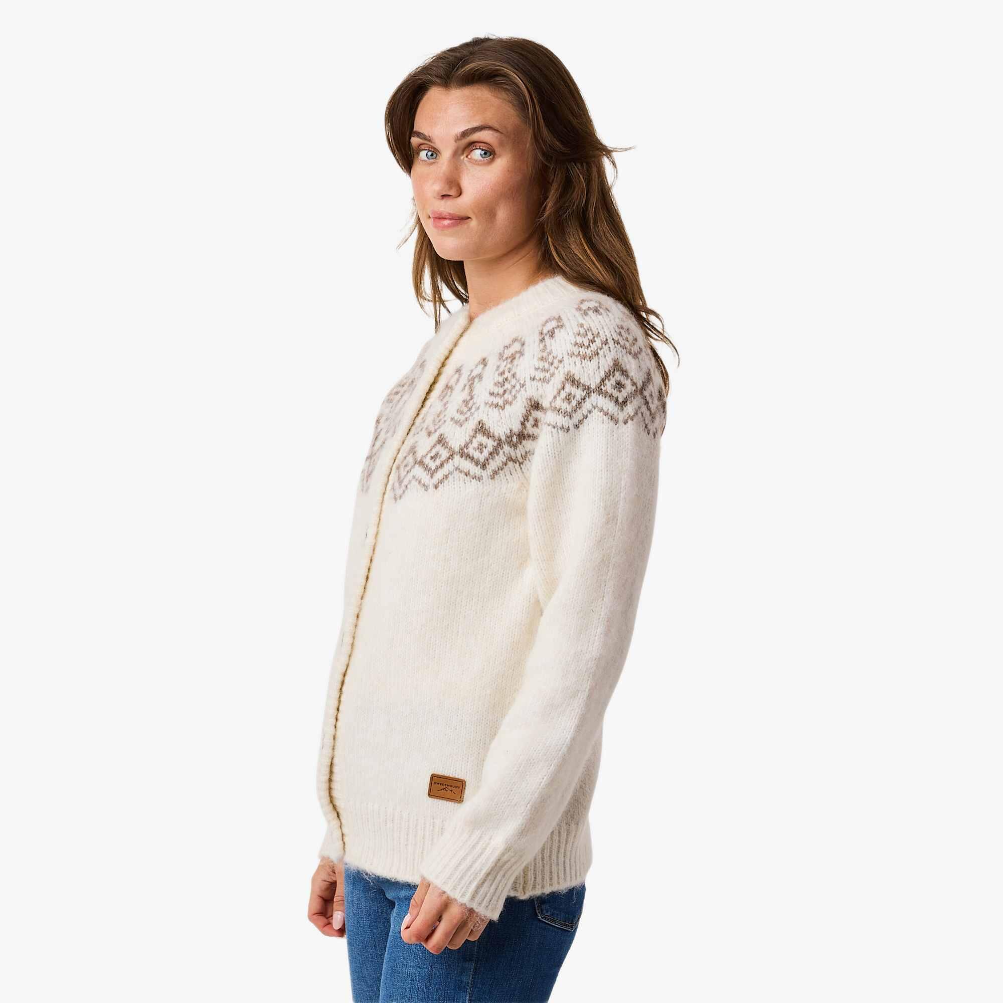 Cardigans laine tricotée femmes Lofoten sweaters 4/7