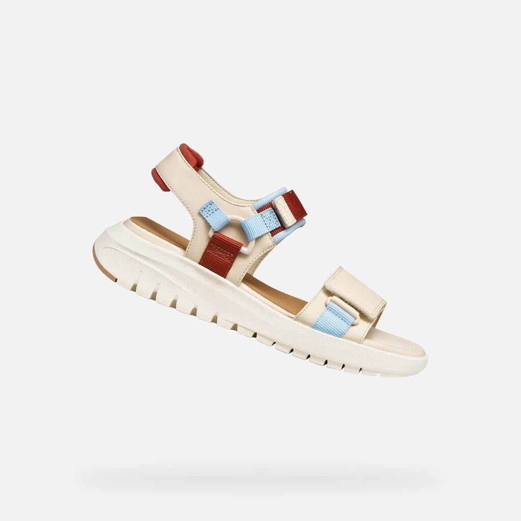 beige / bleu clair