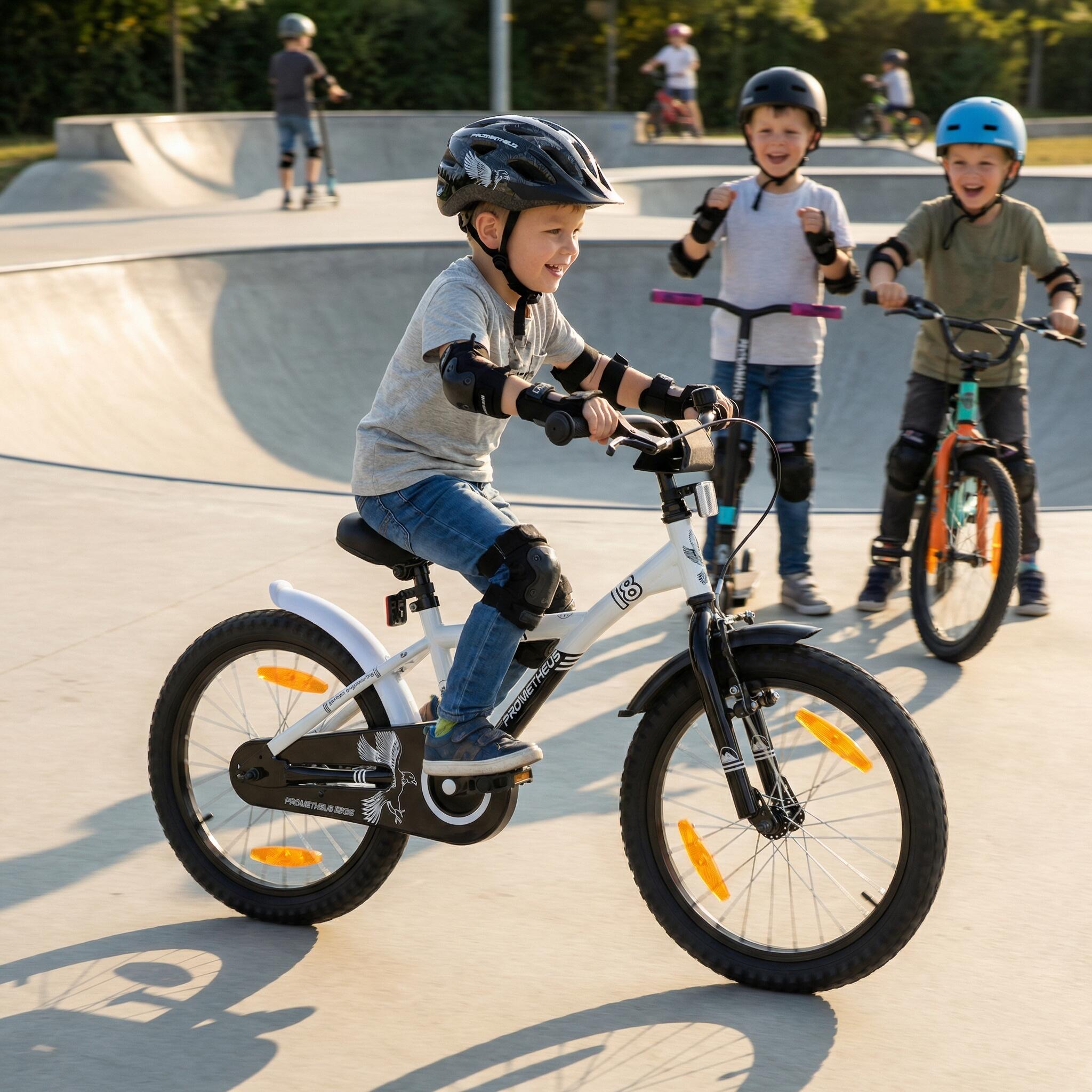 Vélo enfant 18 pouces dès 5 ans Blanc-Noir – rétropédalage & V-Brake 6/7
