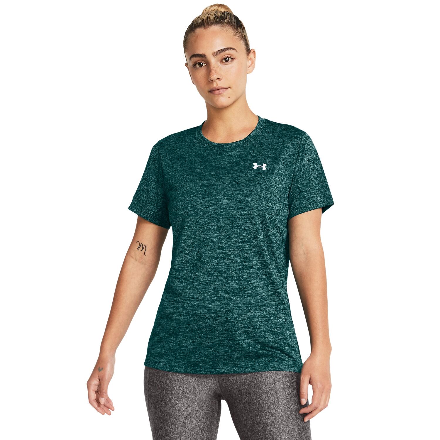 UNDER ARMOUR picture