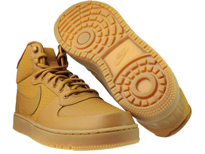 Scarpa universali uomo Nike Court Borough Mid Winter 3/7