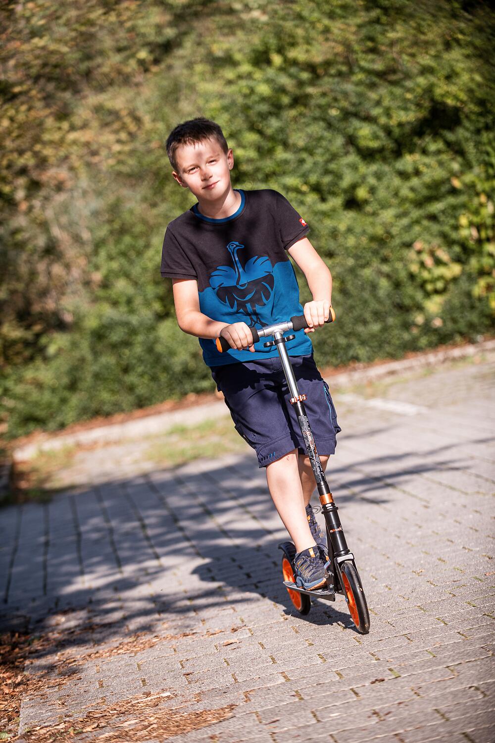 muuwmi Aluminium Scooter 200 mm schwarz-orange 7/7