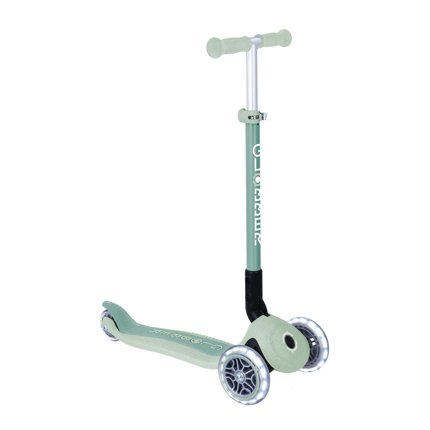 Globber Primo ECO foldable lights step in Pistachio