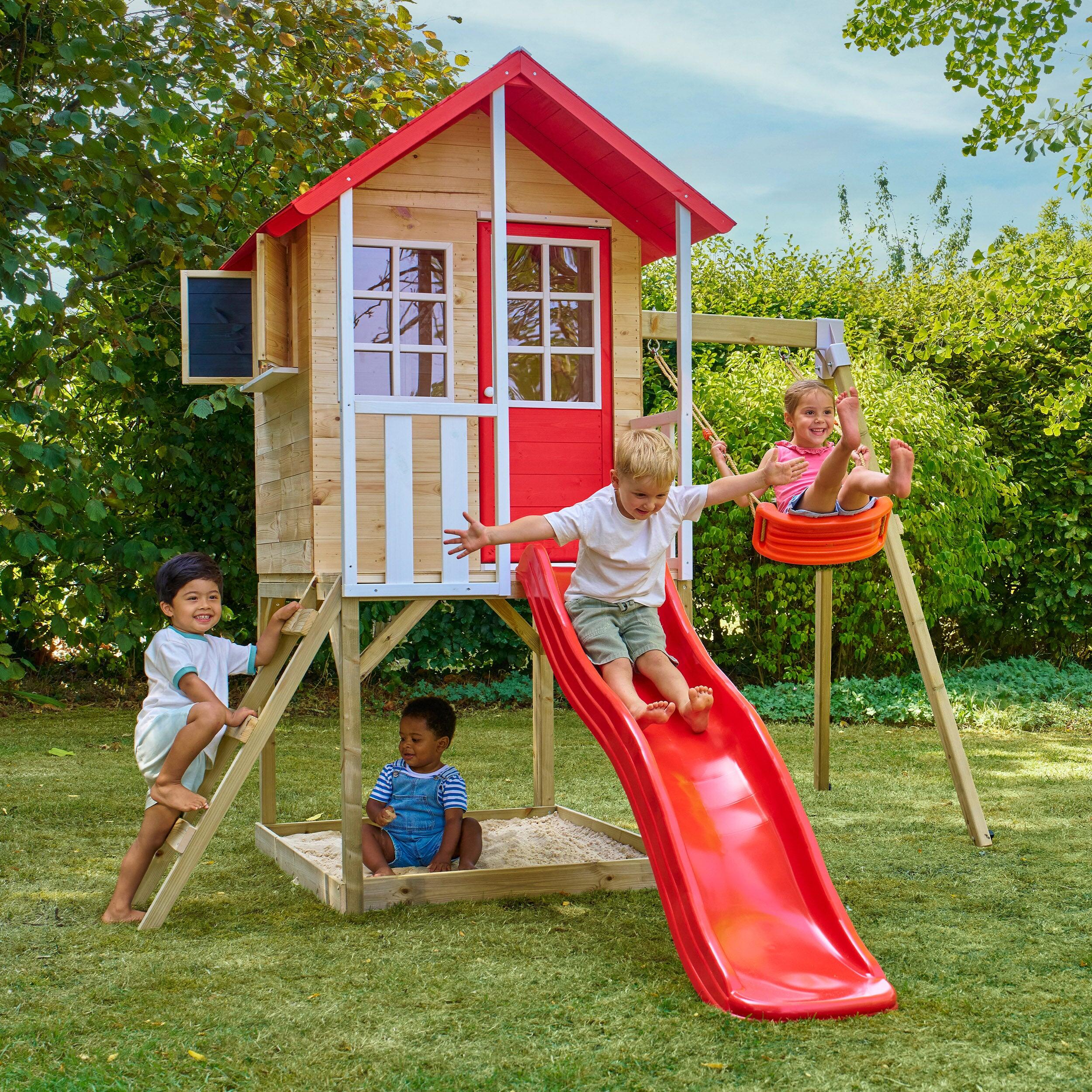 Speelhuis op palen met balkon, glijbaan en 1 schommel COQUELICOT bruin FSC® 2/5