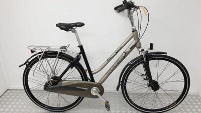 Tweedehands trek navigator | gebruikt | 3 maanden garantie |, metal/grijs