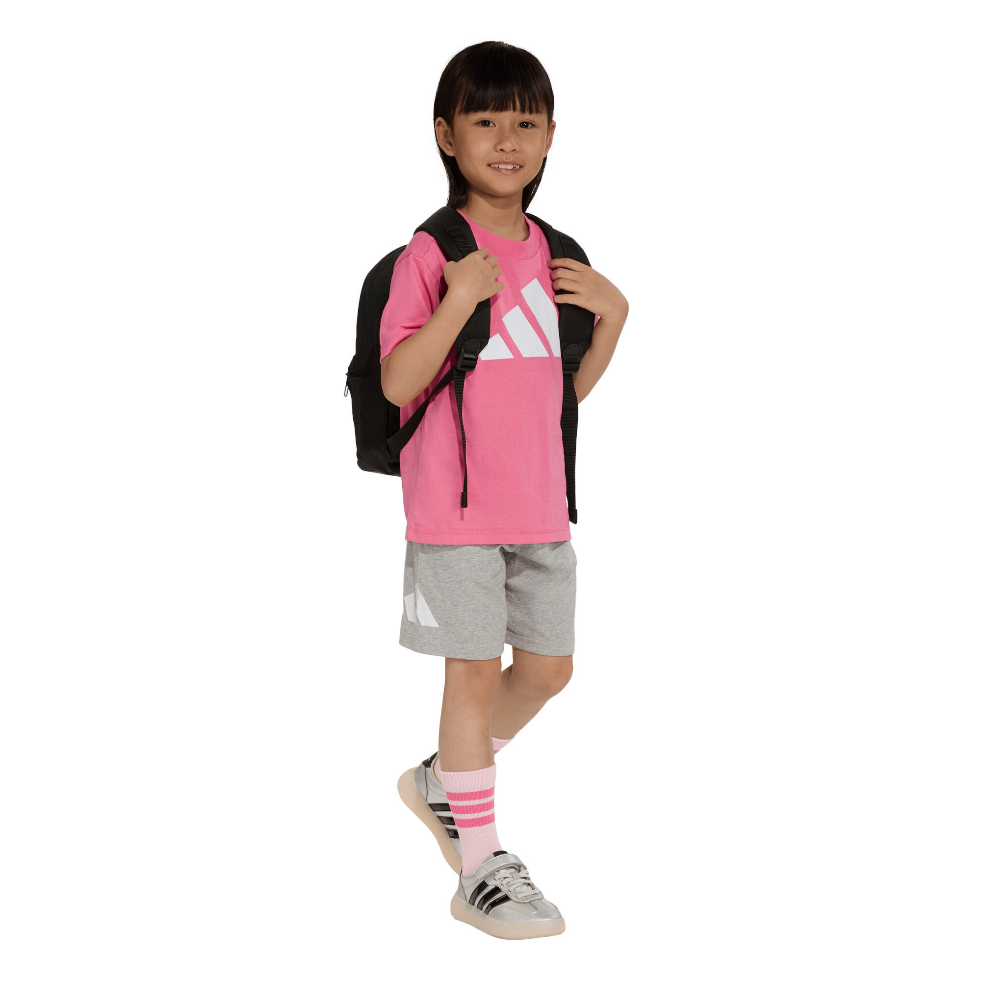 Conjunto de camiseta y pantalón corto para niño adidas Essentials 6/7