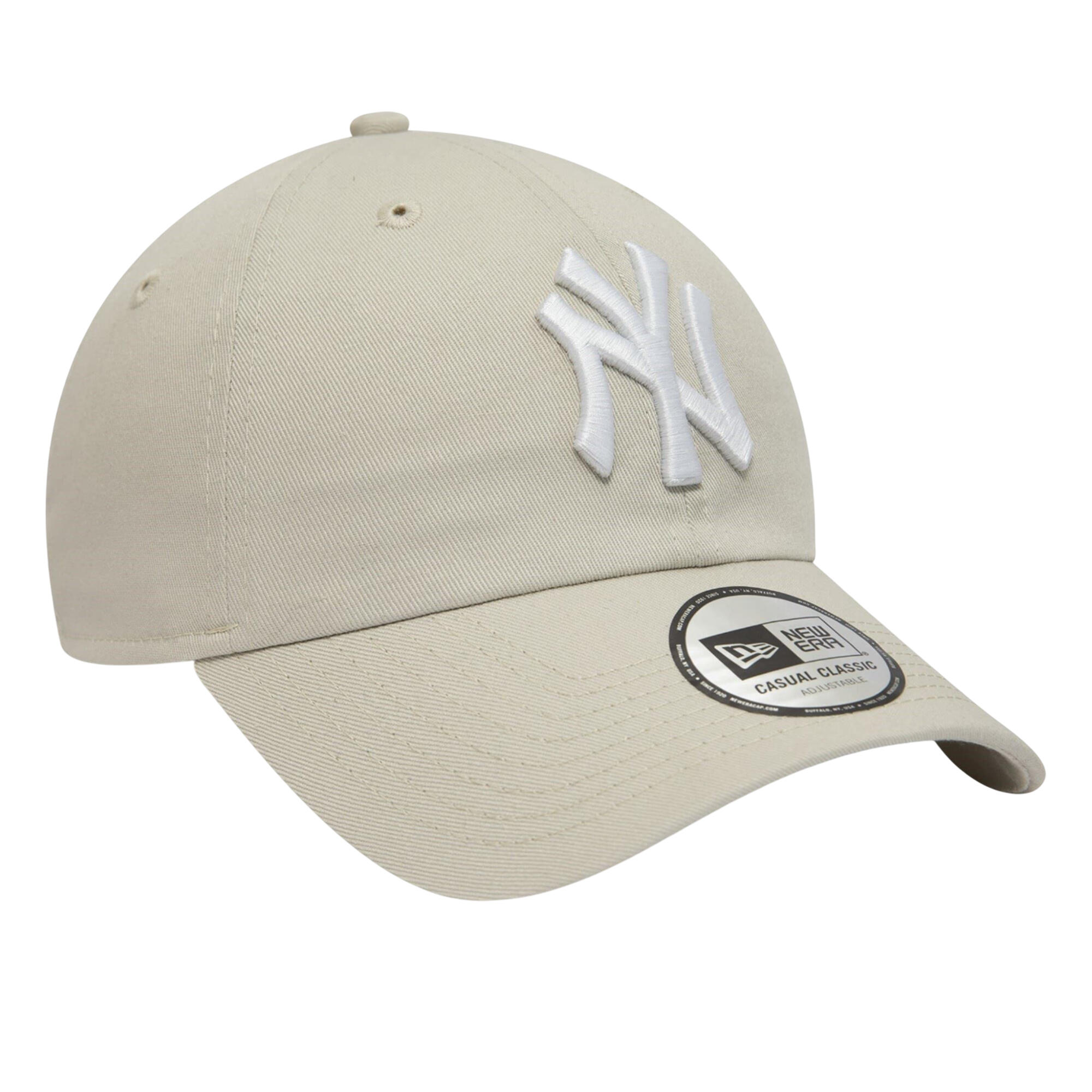 Gorra 9TWENTY League Essentials Diseño New York Yankees para Hombre Beige 3/4