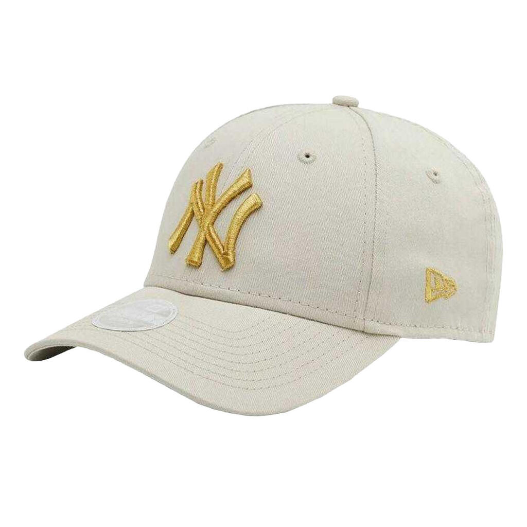 Womens/Ladies New York Yankees Metallic Logo Baseball Cap (Beige)