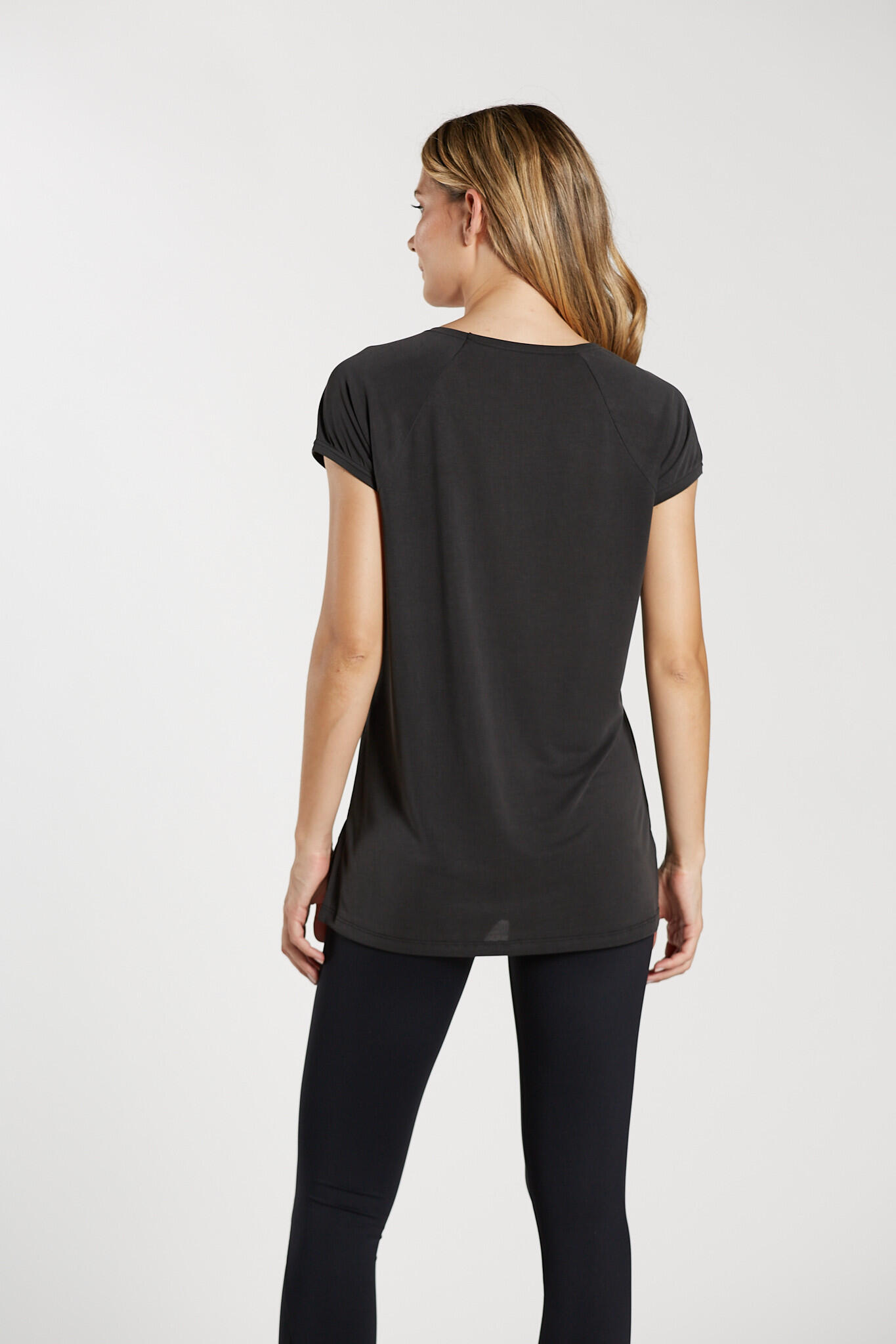 Camiseta Fitness Mujer Ditchil Delicate Modal Negro 5/7