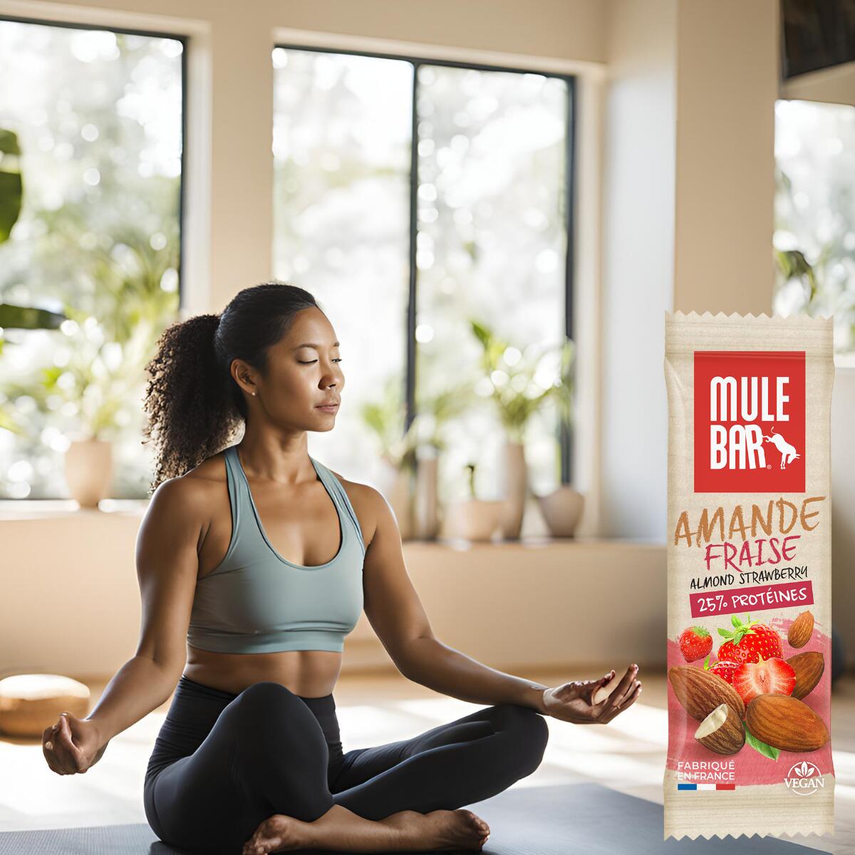 Barre protéinée aux céréales - vegan - 40g - Amande - Fraise 4/5