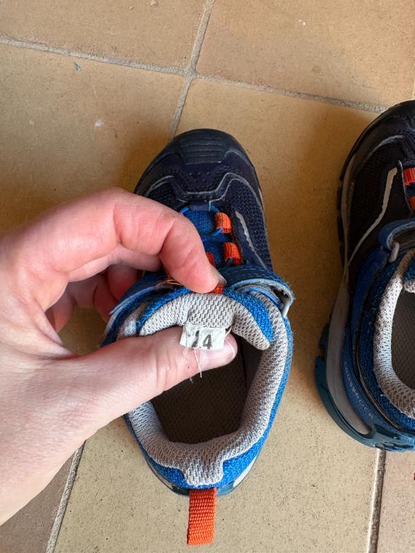 Tussen Particulieren - Waterdichte lage wandelschoenen voor kinderen Cros 5/6