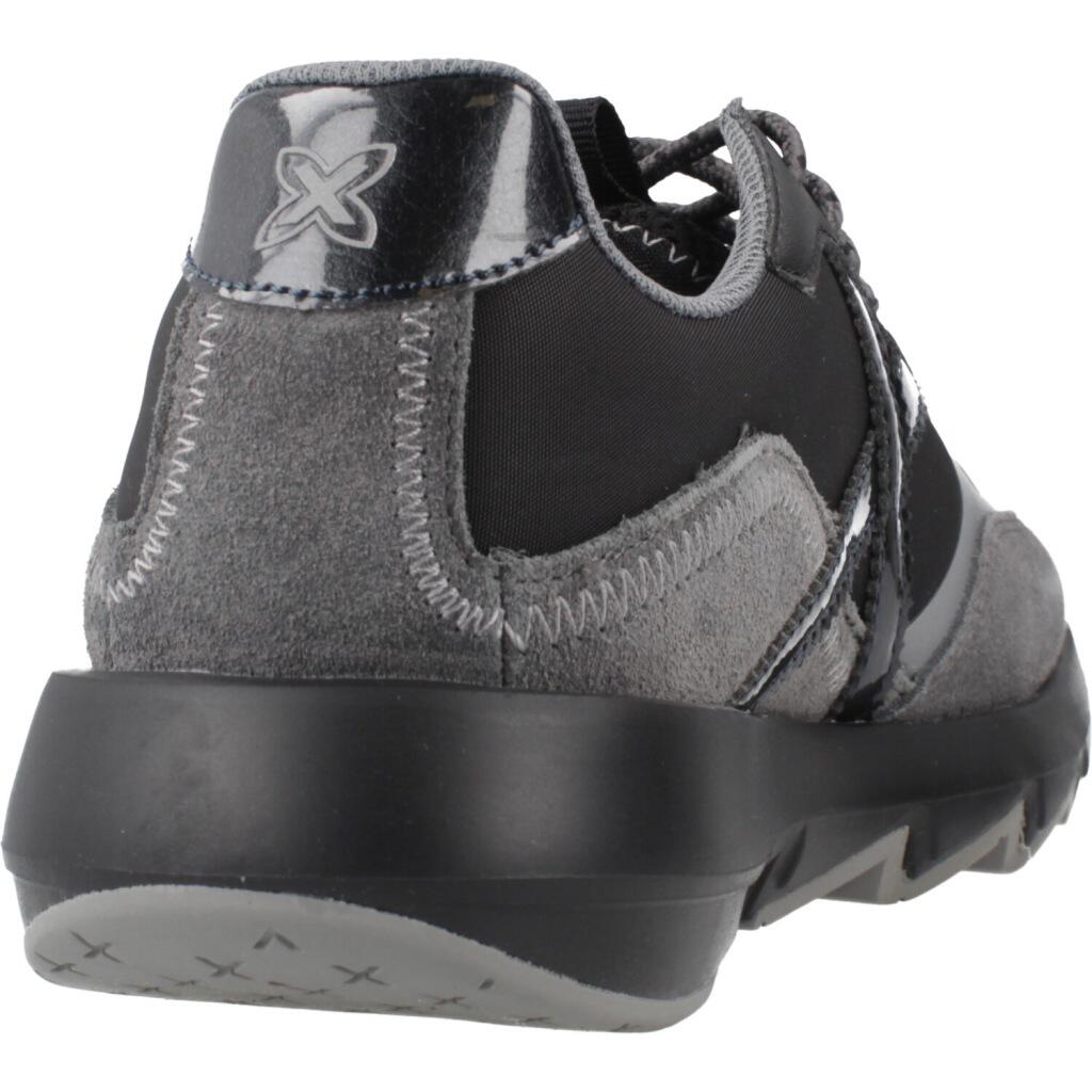 Baskets Munich Modèle Ready 05 Couleur Gris 3/5