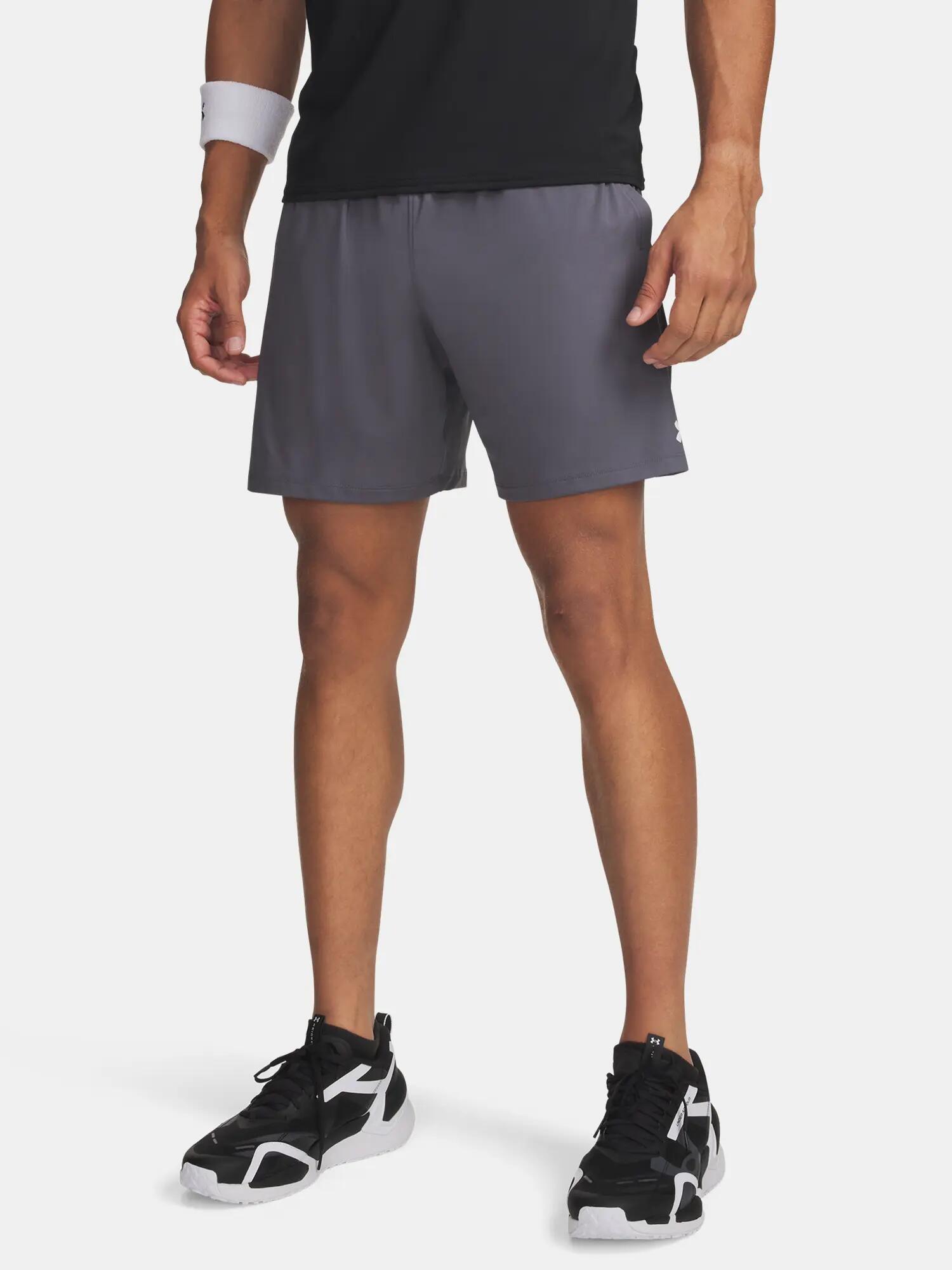 UNDER ARMOUR picture