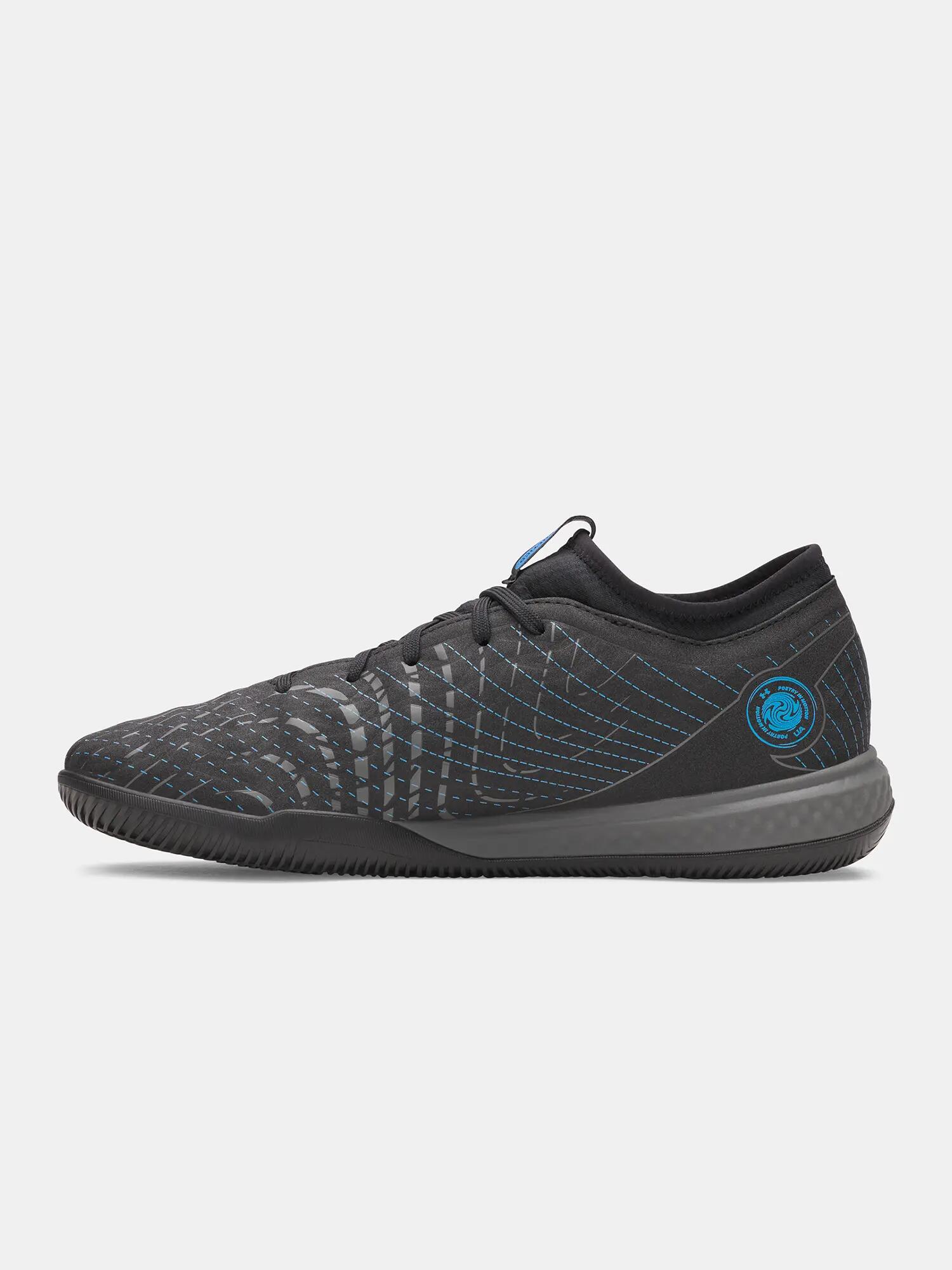 Unisex teremcipő Under Armour UA U Magnetico Select 5 IN-BLK 2/5