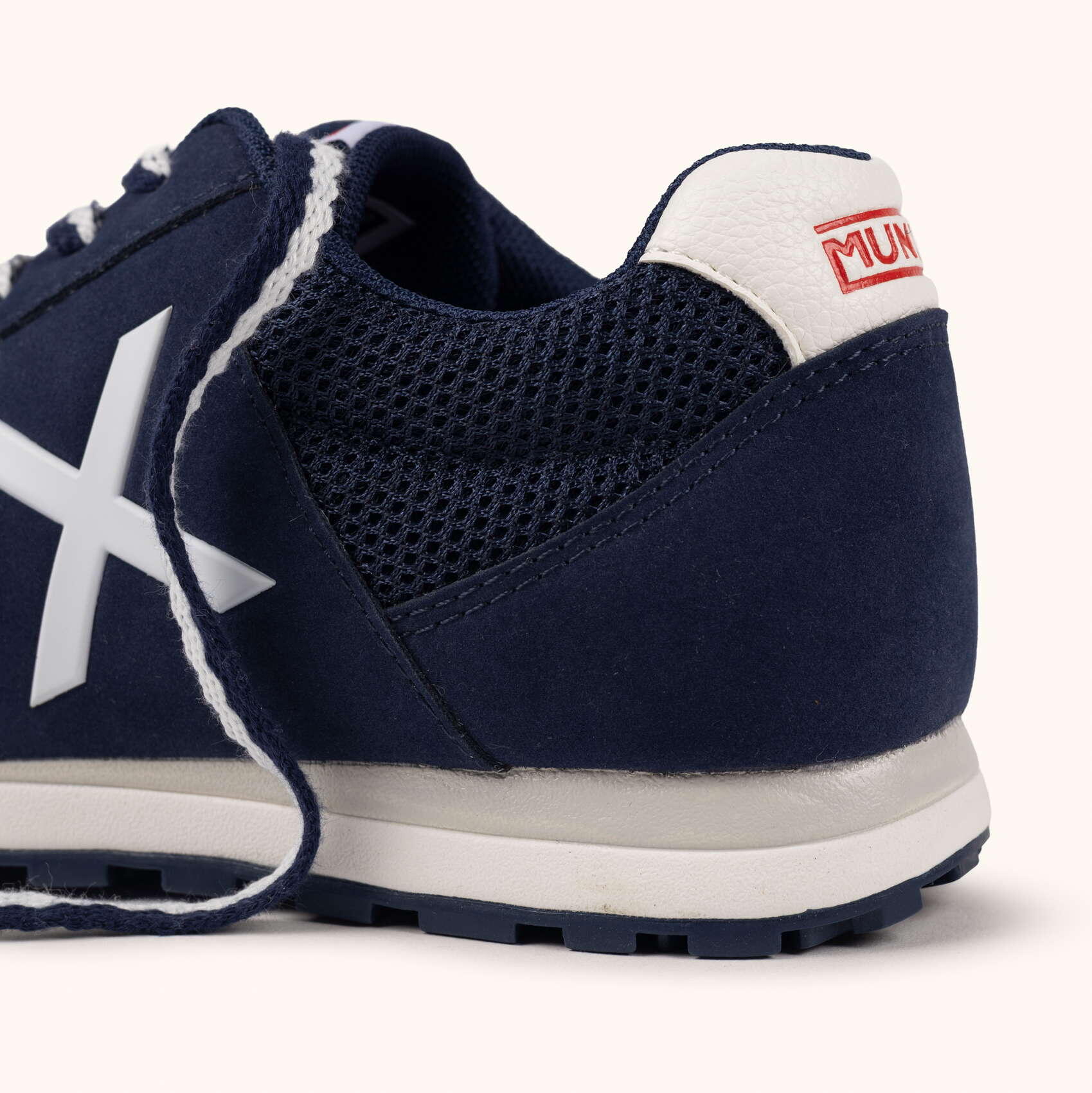 MUNICH DASH KID 2,0 171 Sneaker dallo stile urbano. 2/5