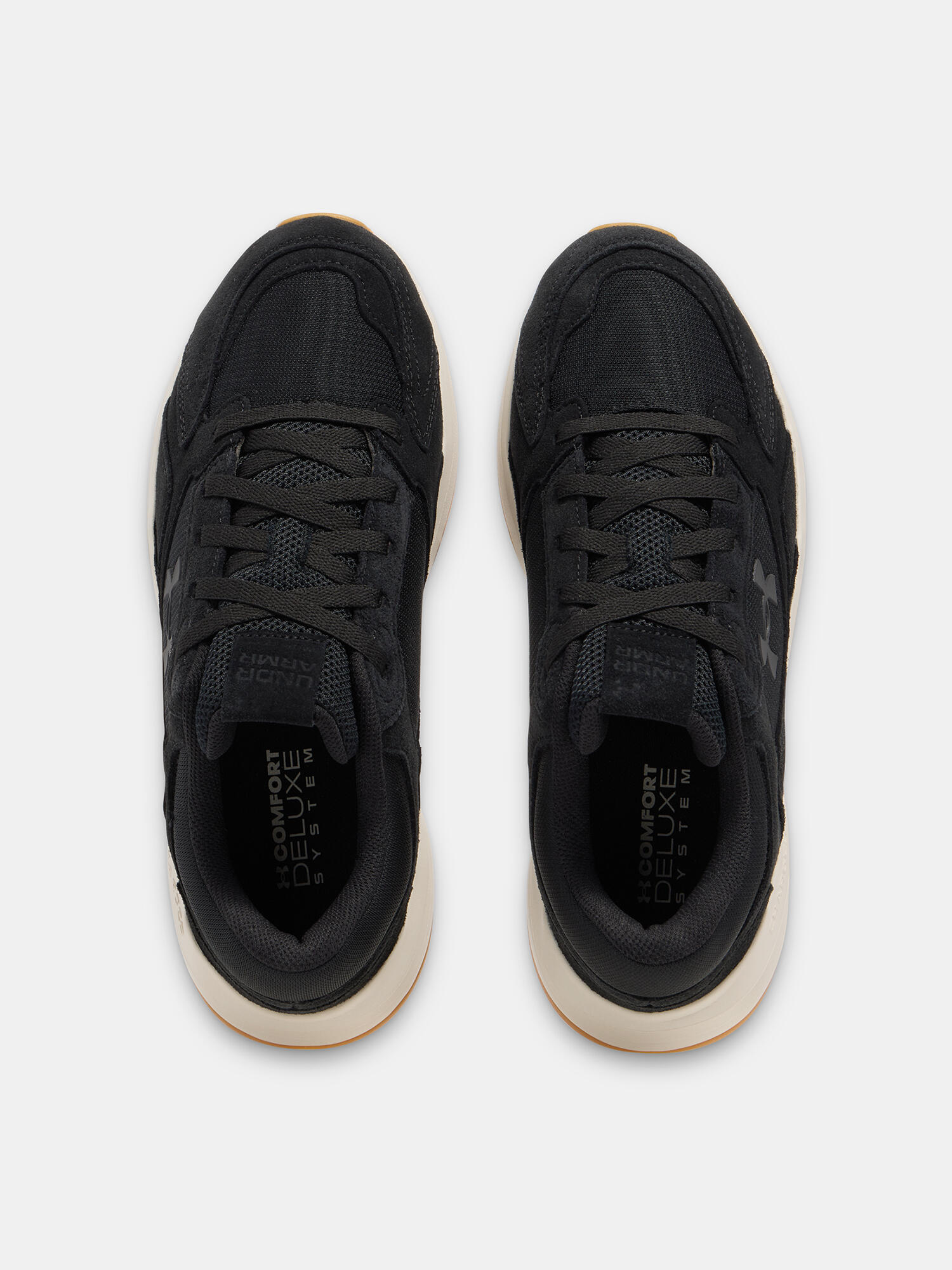 Chaussures d'entraînement pour hommes Under Armour Edge Suede noir/pierre/noir 5/7