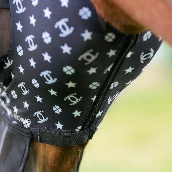 Imperial Riding Vliegenmasker met Neus IRHTrail ride - Black AOP (Pony) 3/3