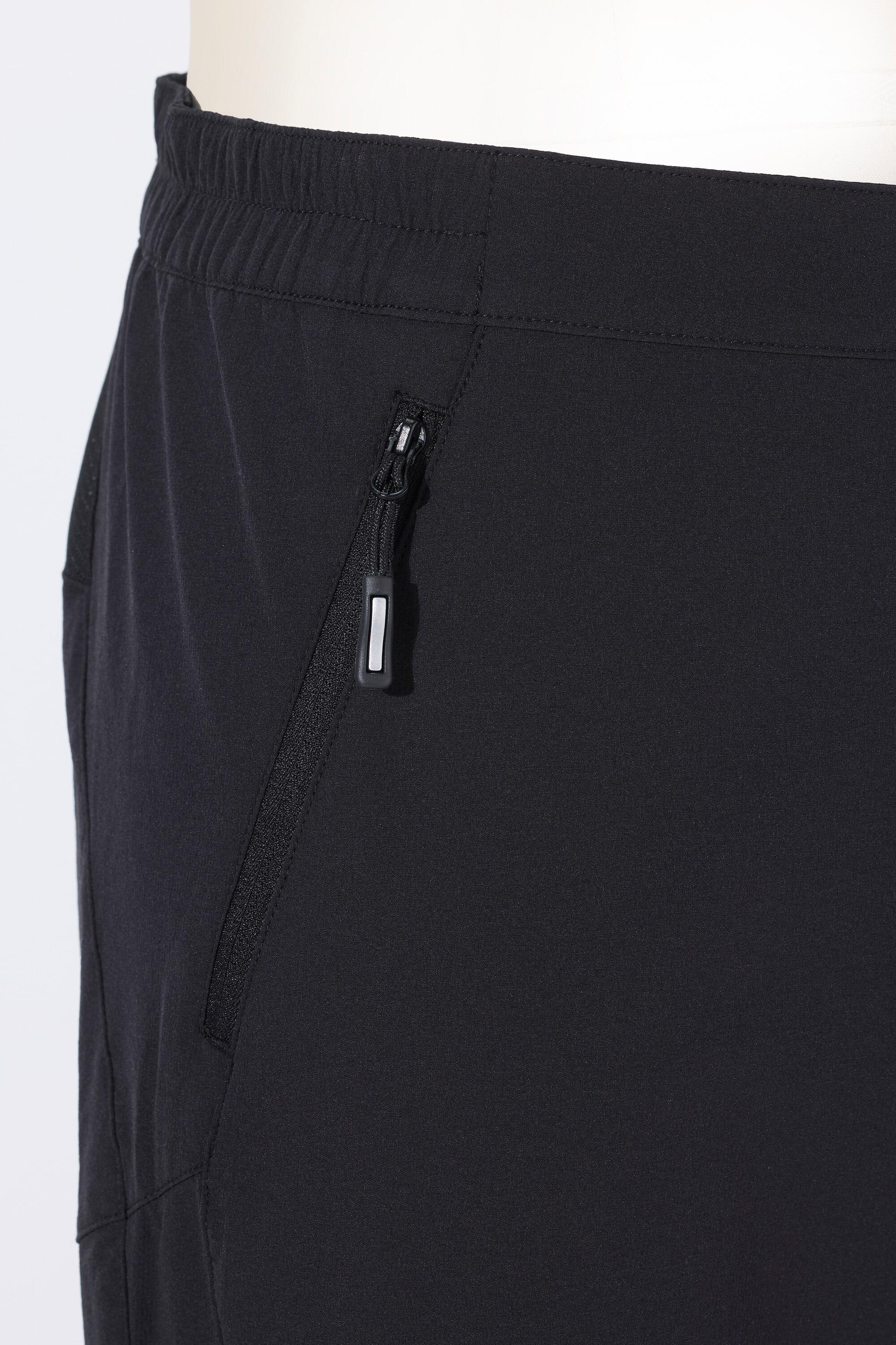 Femme Pantalon technique matière extensible et déperlante taille confortable 4/7