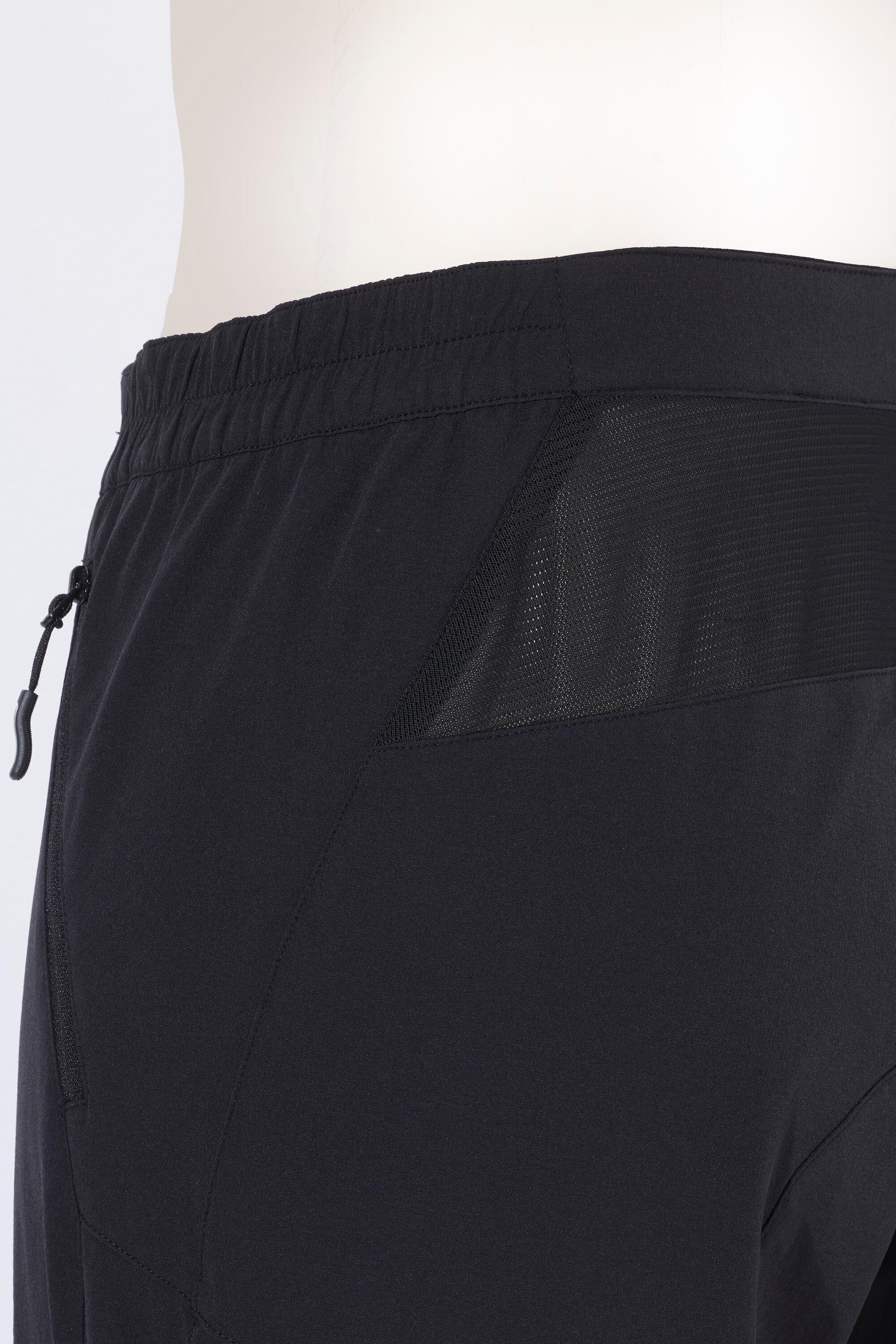 Femme Pantalon technique matière extensible et déperlante taille confortable 6/7