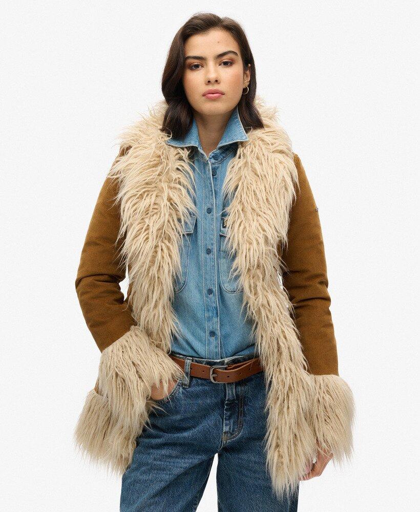 SUPERDRY picture