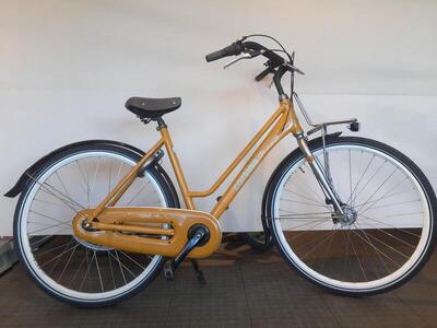 Tweedehands cortina fashion, geel