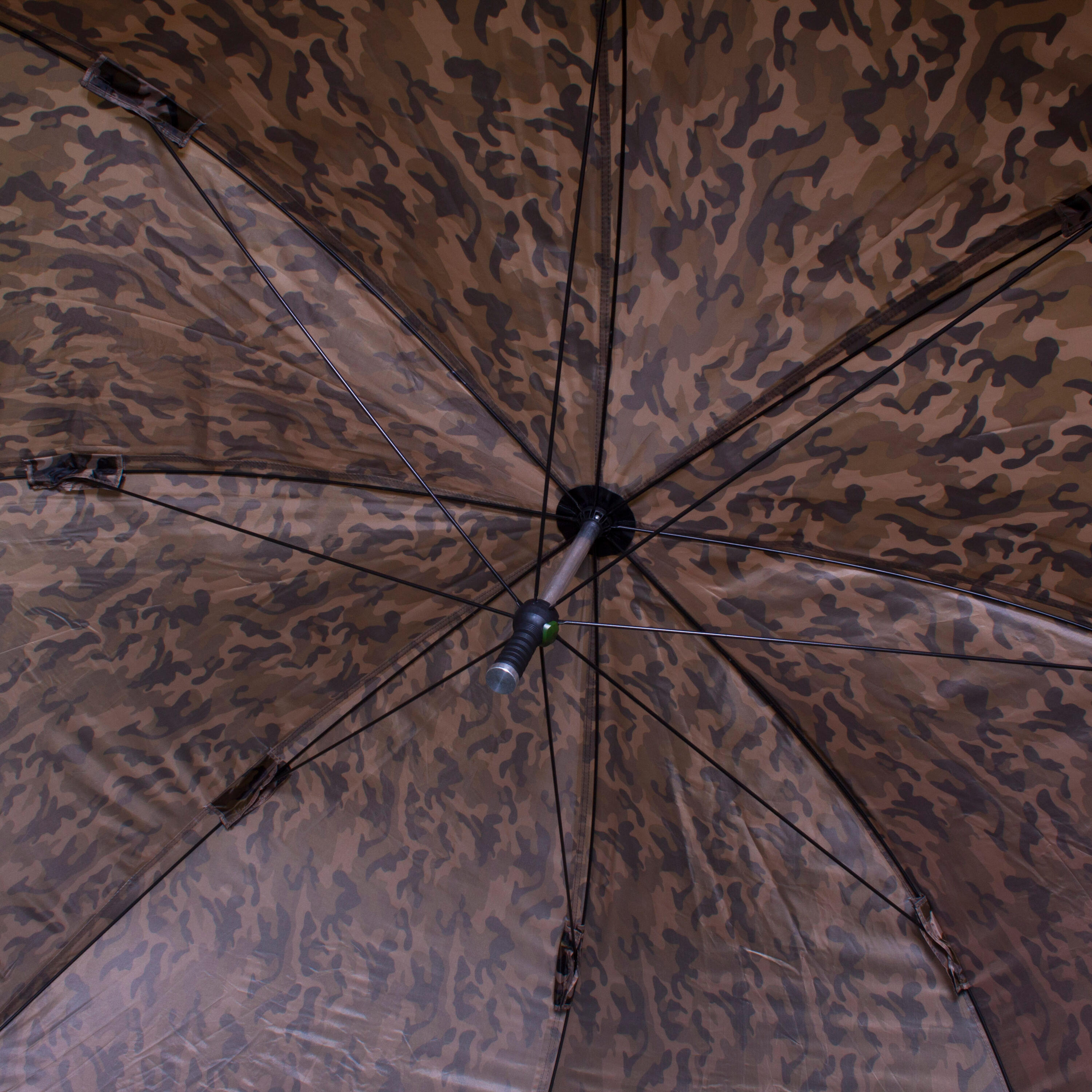 Ombrello pesca Oval Brolly 60" camouflage con groundsheet 6/7