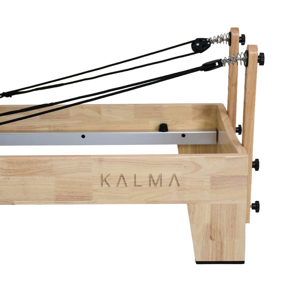Appareil Pilates Reformer KALMA by Fitness Tech | Bois de chêne 6 ressorts 2/5