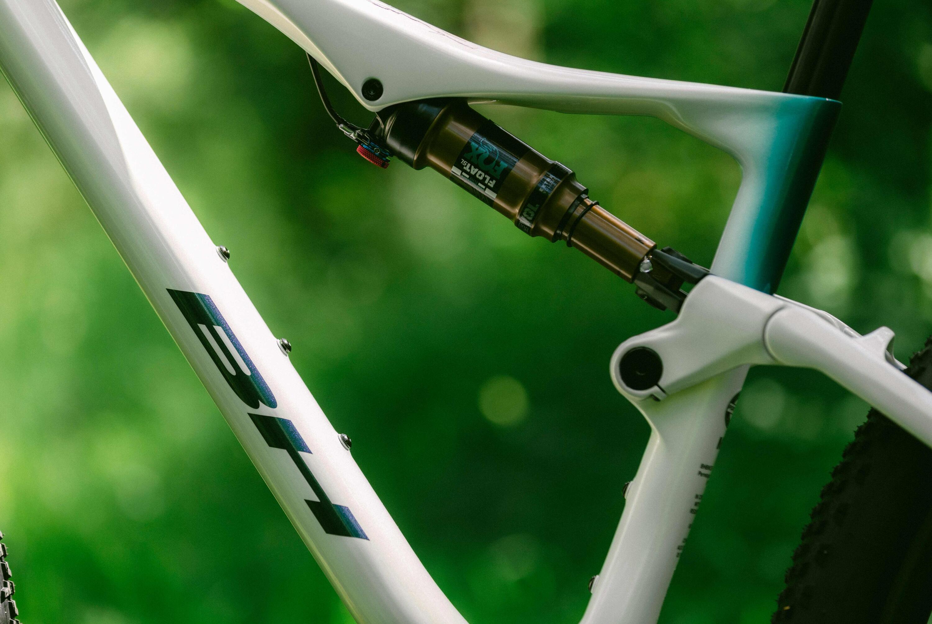Bicicleta Mtb Bh Lynx Race 9.0 (2026)blanco-verde 6/7
