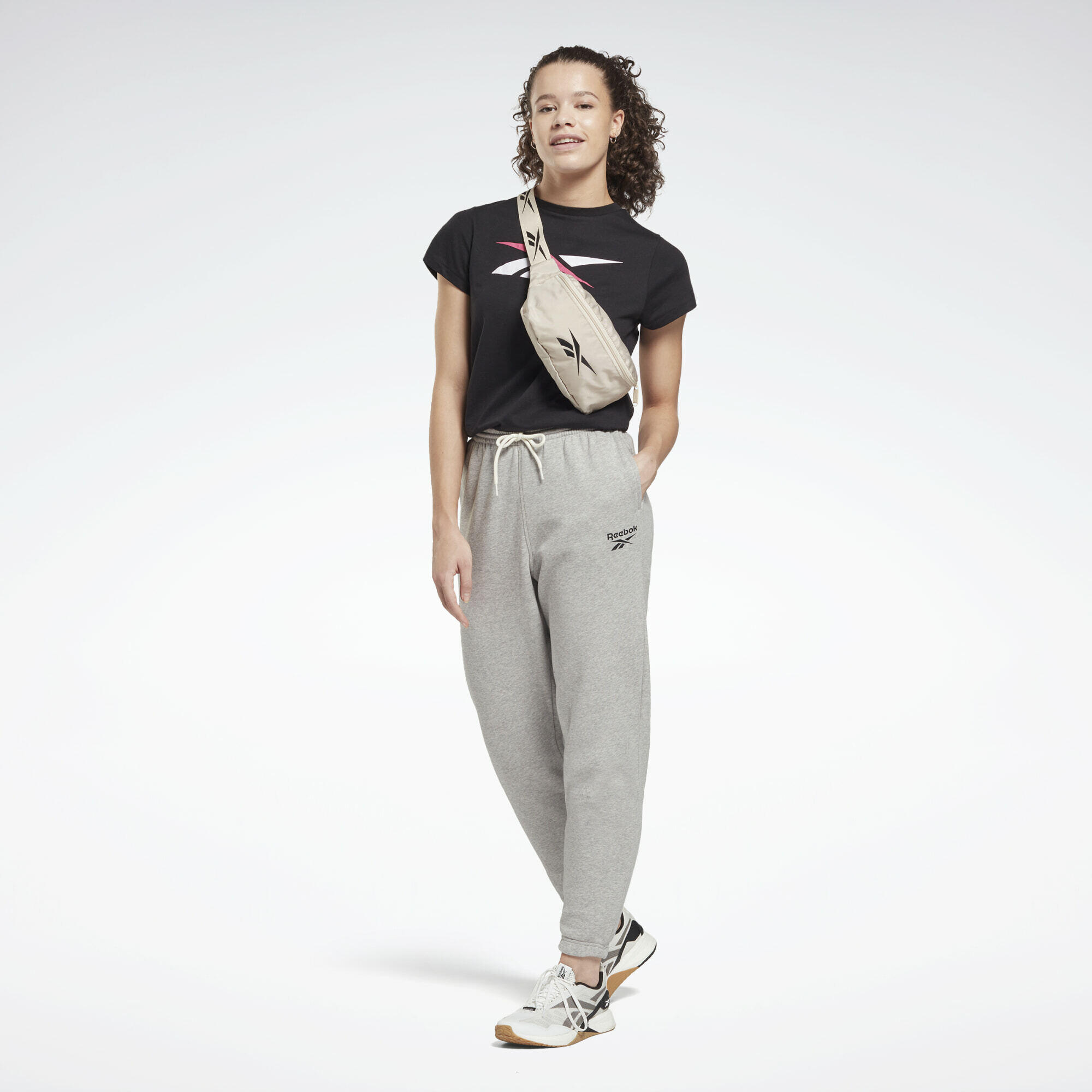 Reebok Identity Joggers 3/5
