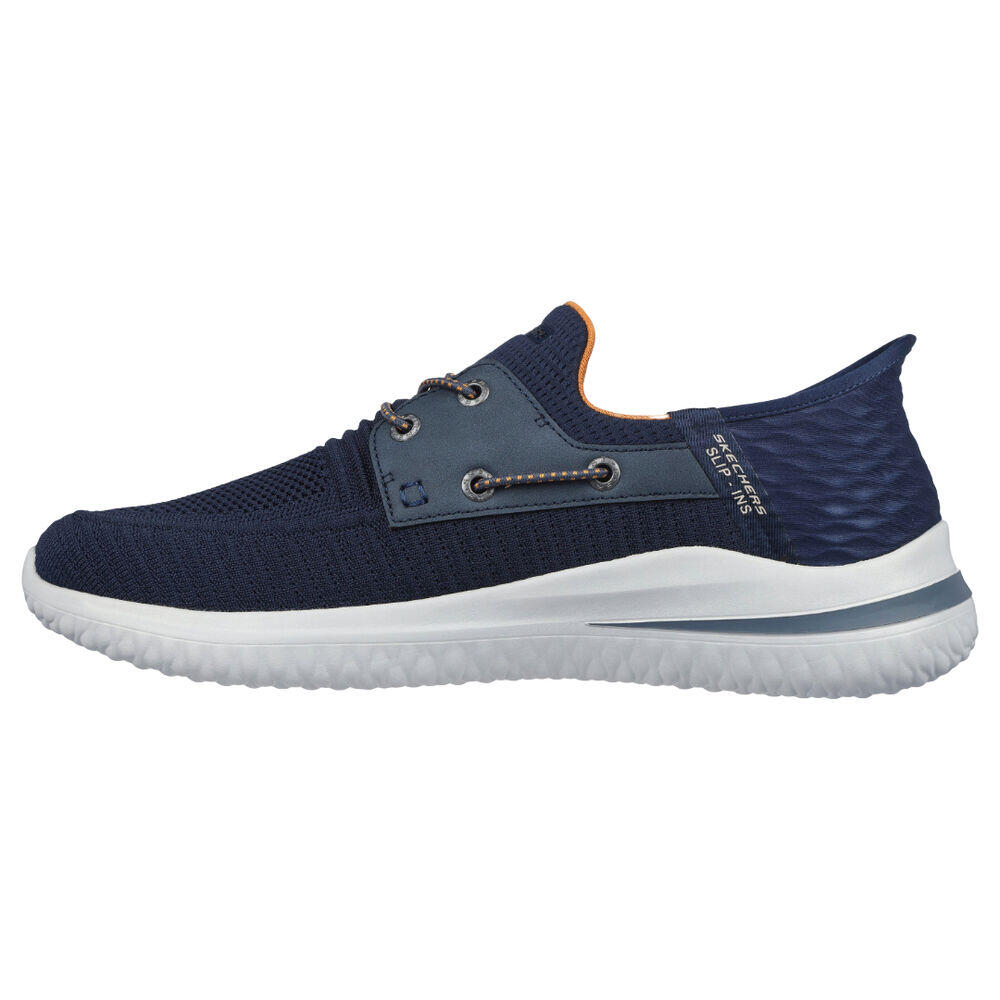 Zapatillas para Hombre Skechers  Marino Slip On 2/5