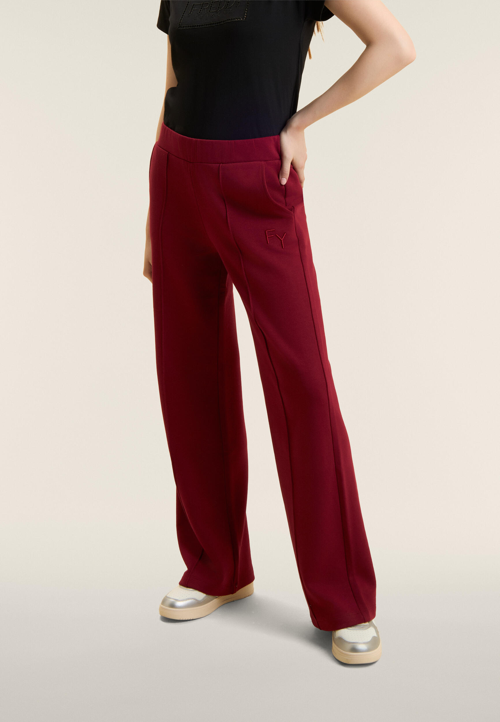 Pantalon de sport à jambes larges et logo brodé 2/4