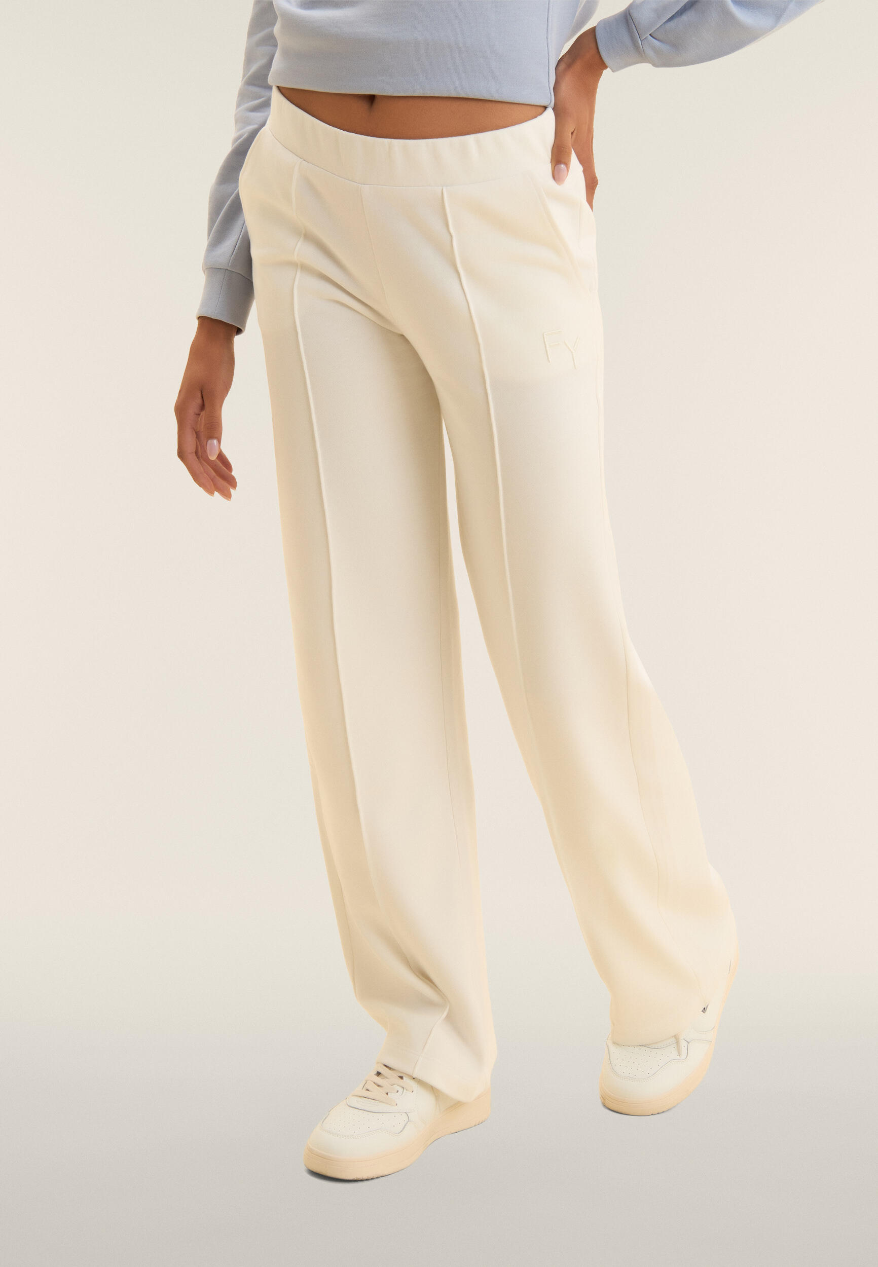 Pantaloni Sportivi con Gamba Wide Leg e Logo Ricamato 2/4