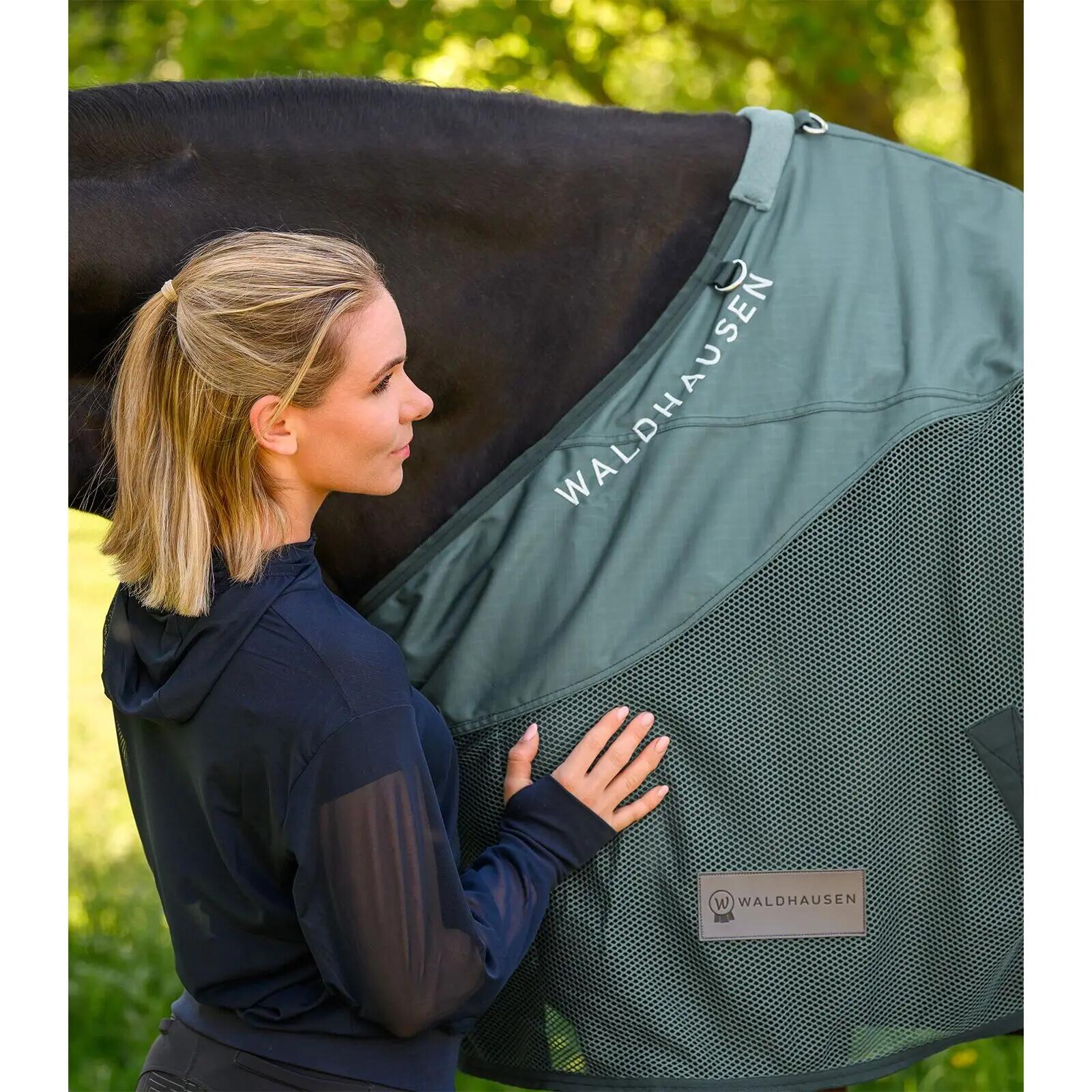 Manta polar anti-moscas para caballos Waldhausen Comfort 2/2