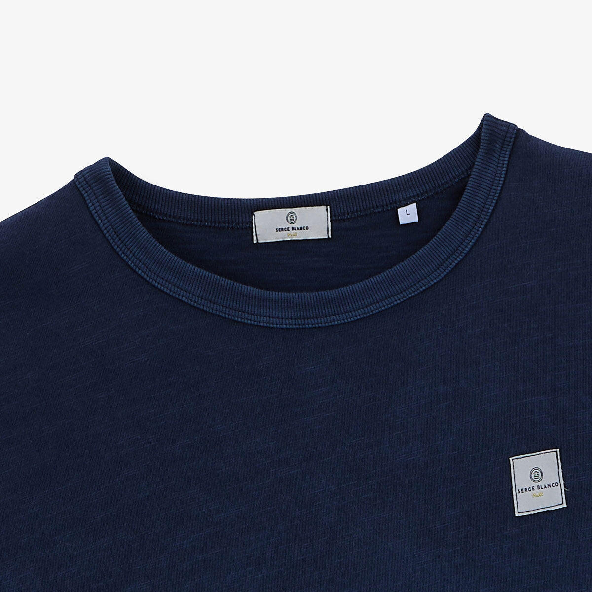 T-shirt girocollo in jersey di cotone fiammato con effetto pigment dye blu navy 3/4