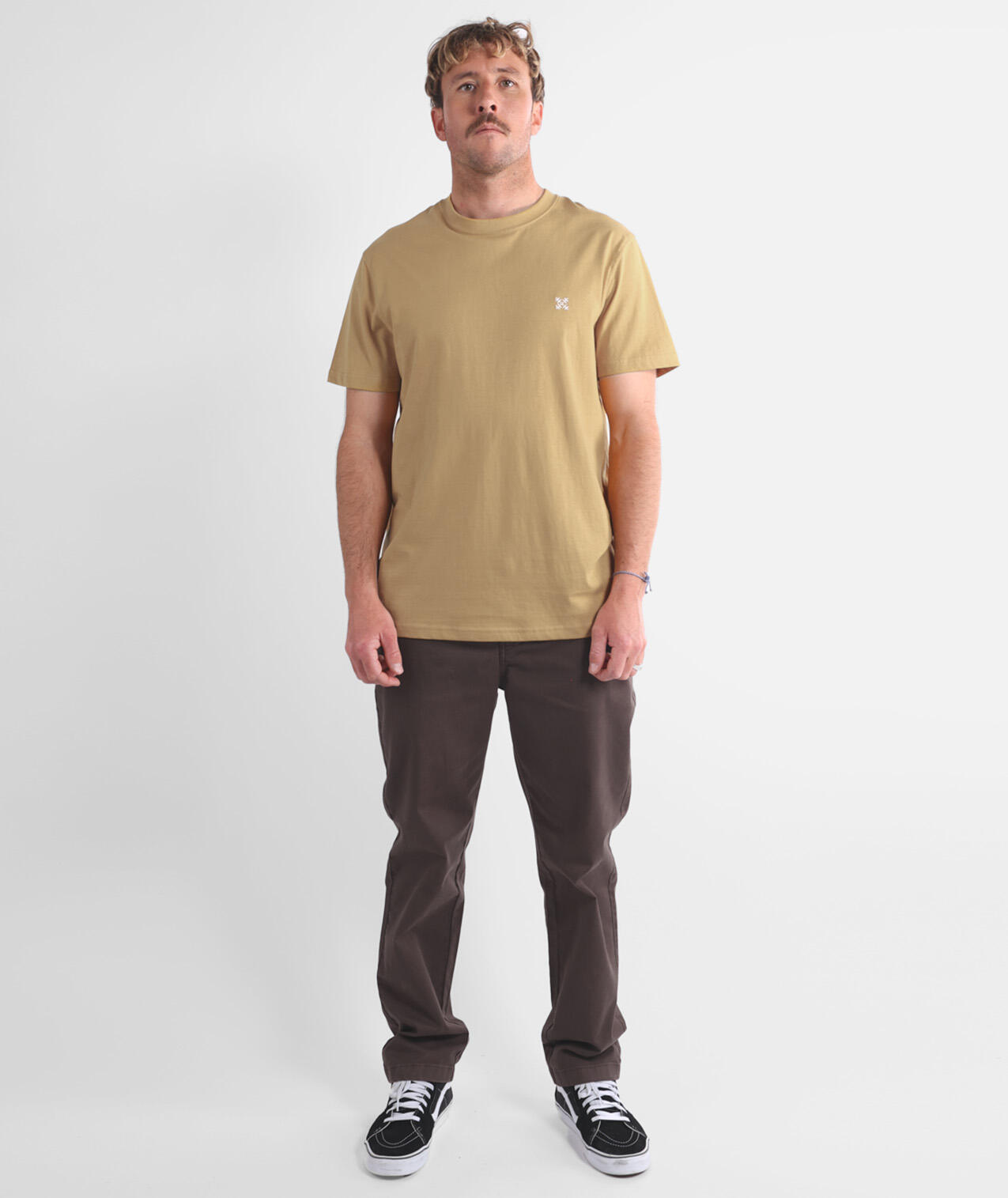 T-shirt tinta unita con ricamo 4flo TEBAZ 4/5