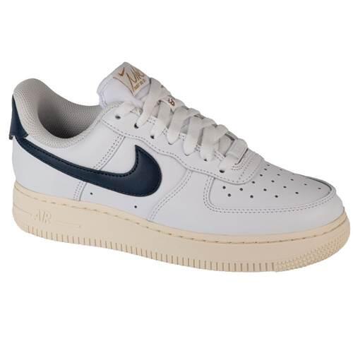 Buty do chodzenia damskie Nike Air Force 1 07 Easyon