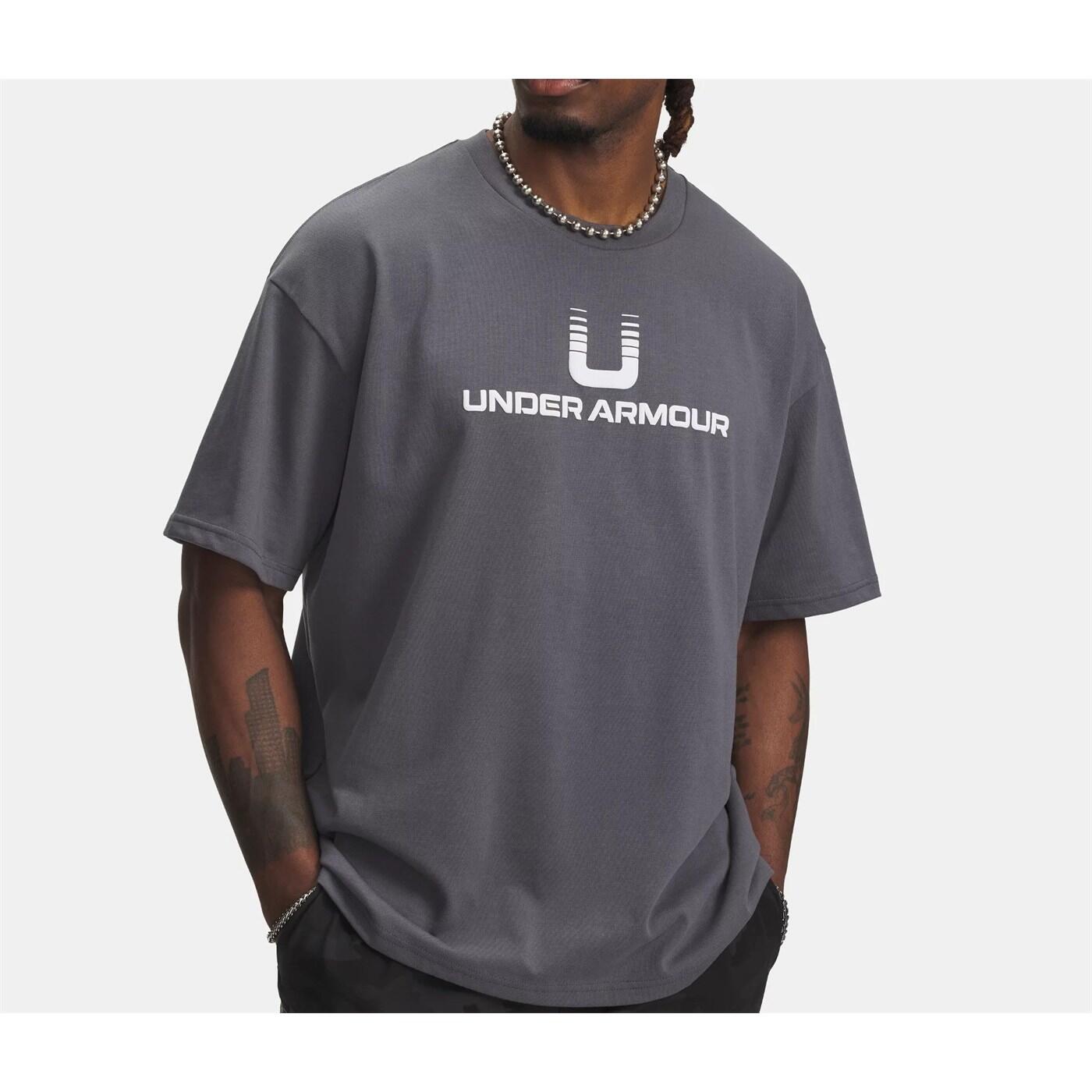 UNDER ARMOUR picture