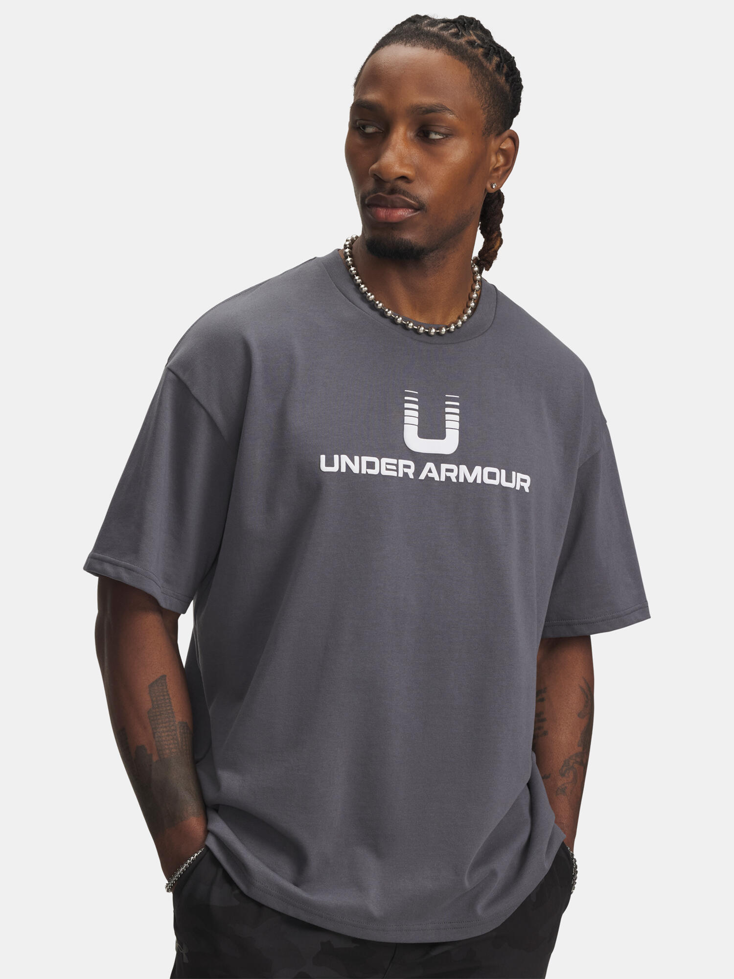 UNDER ARMOUR picture
