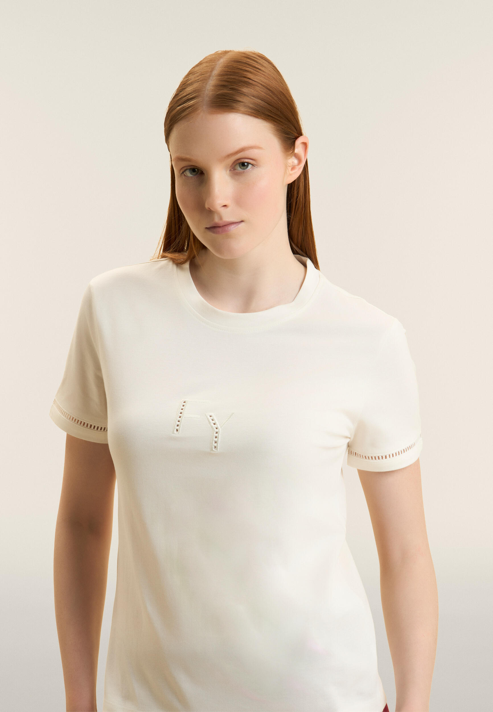 T-shirt à col ras du cou avec broderie du logo perforé 4/4