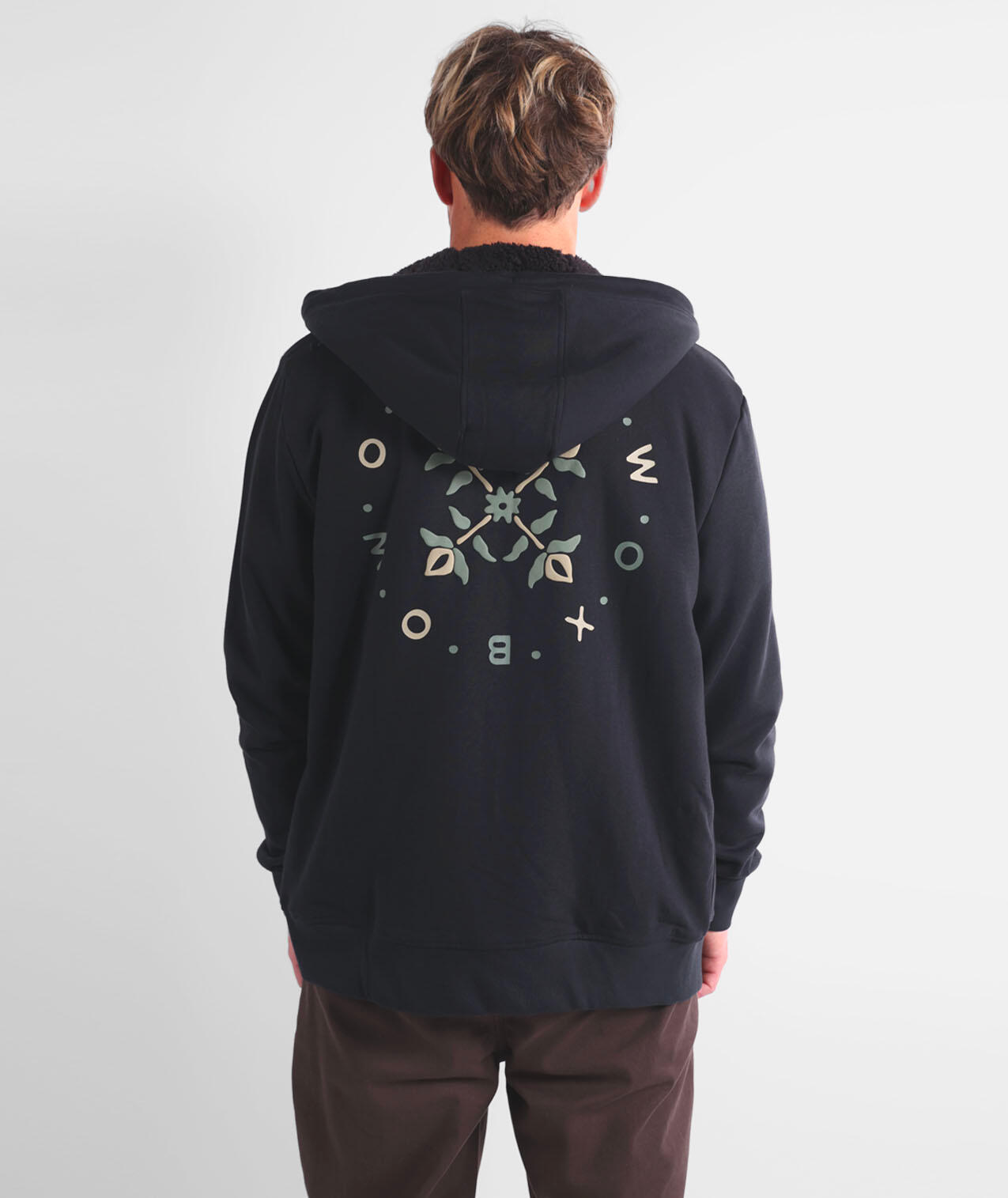 Sweat capuche doublure sherpa CIRCLE 4/5