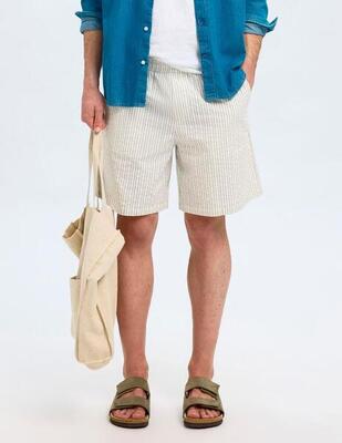 Bermuda e pantaloncini corti per uomo Selected beige.
