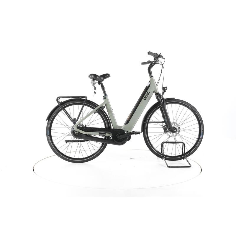 bf7a743a-4d13-4870-b79c-4581c844fb11_c30