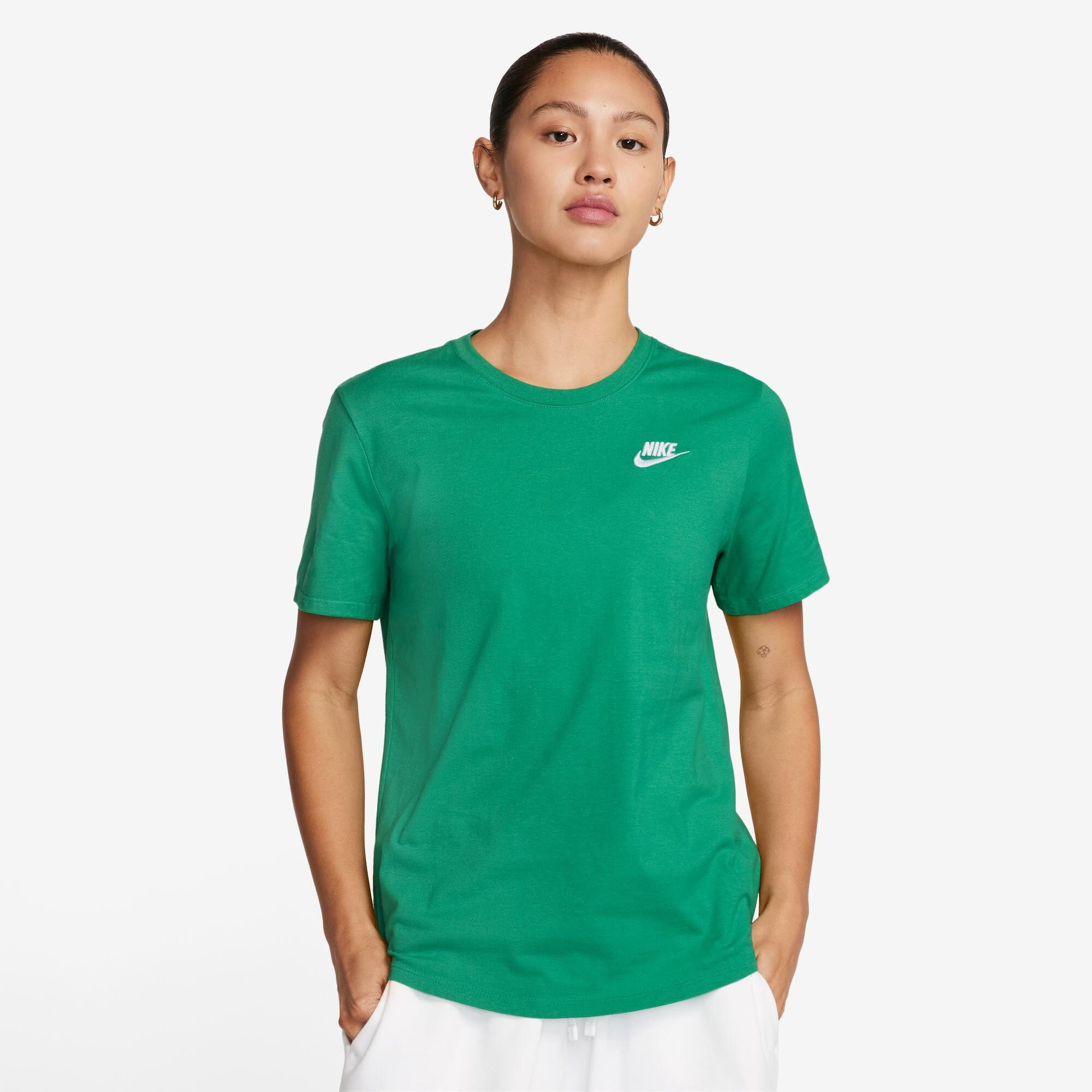 NIKE picture