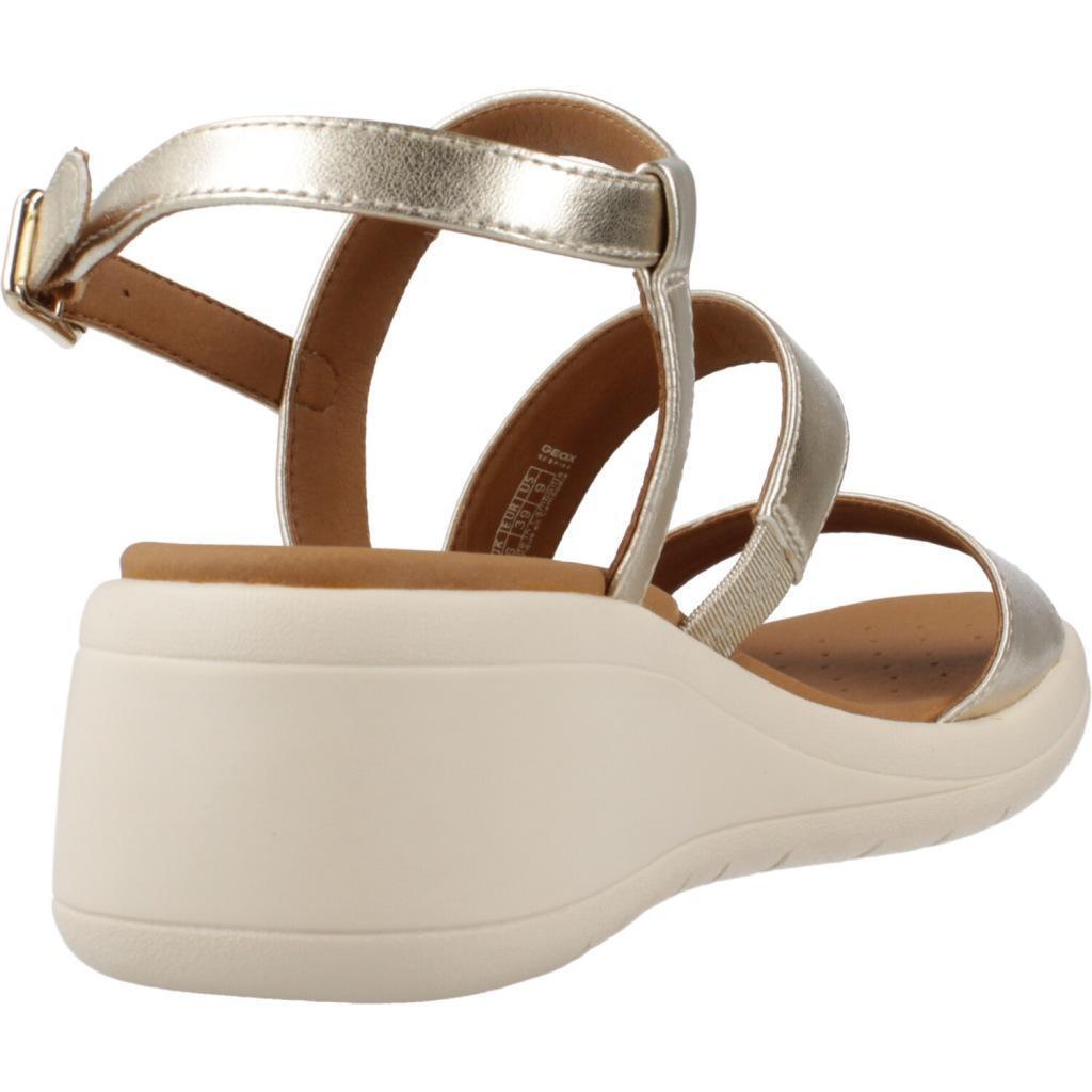 Sandali Geox Modello D Meliconia Colore Oro 3/5