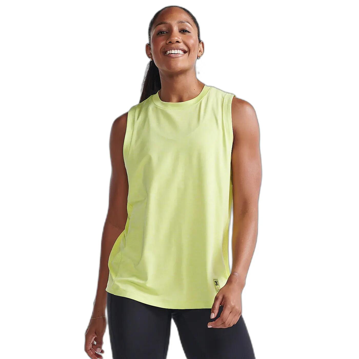 2XU Dámský sportovní síťovaný top Motion