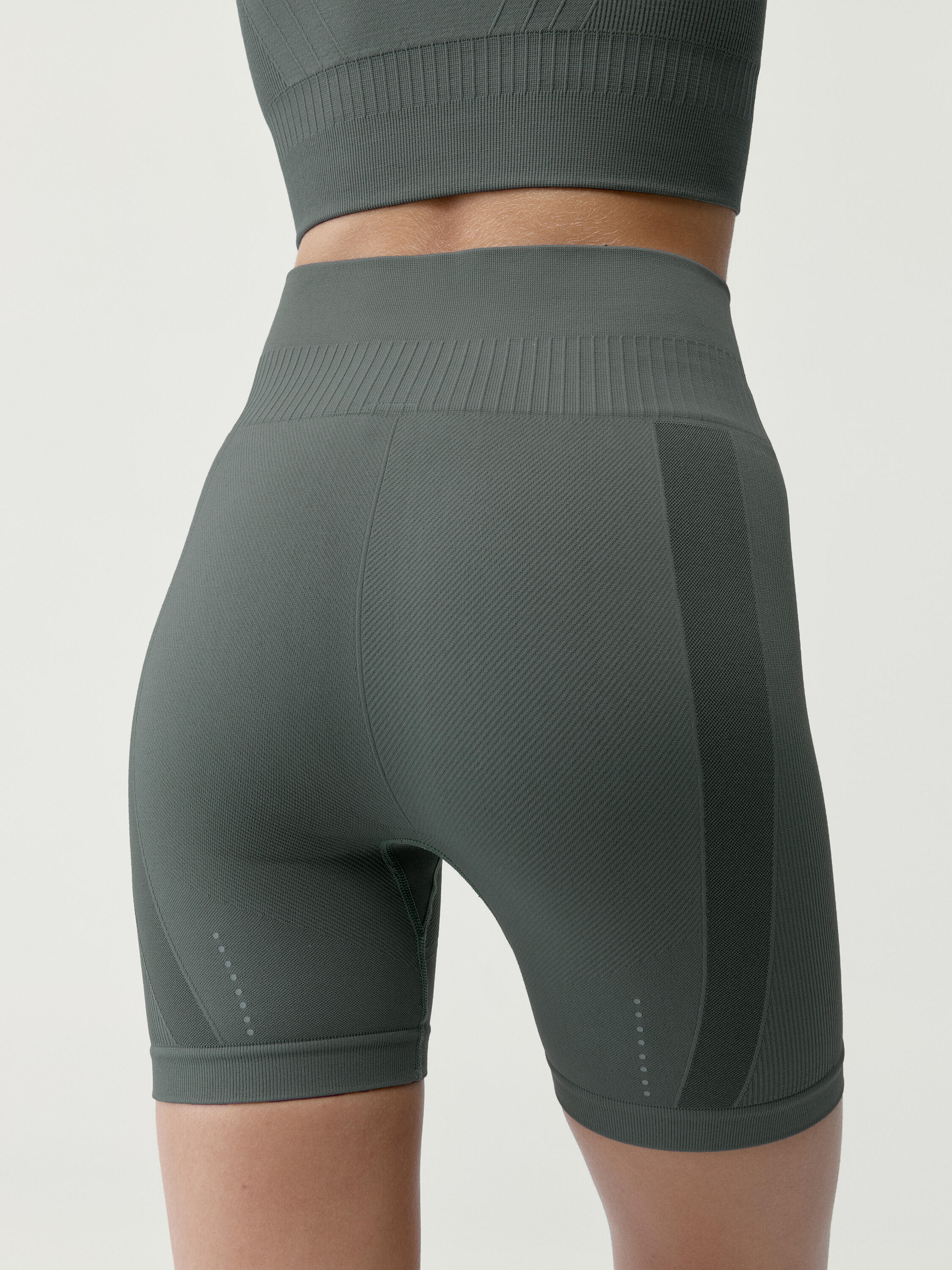 Pantaloncini sportivi da donna Eris Seamless 2/5