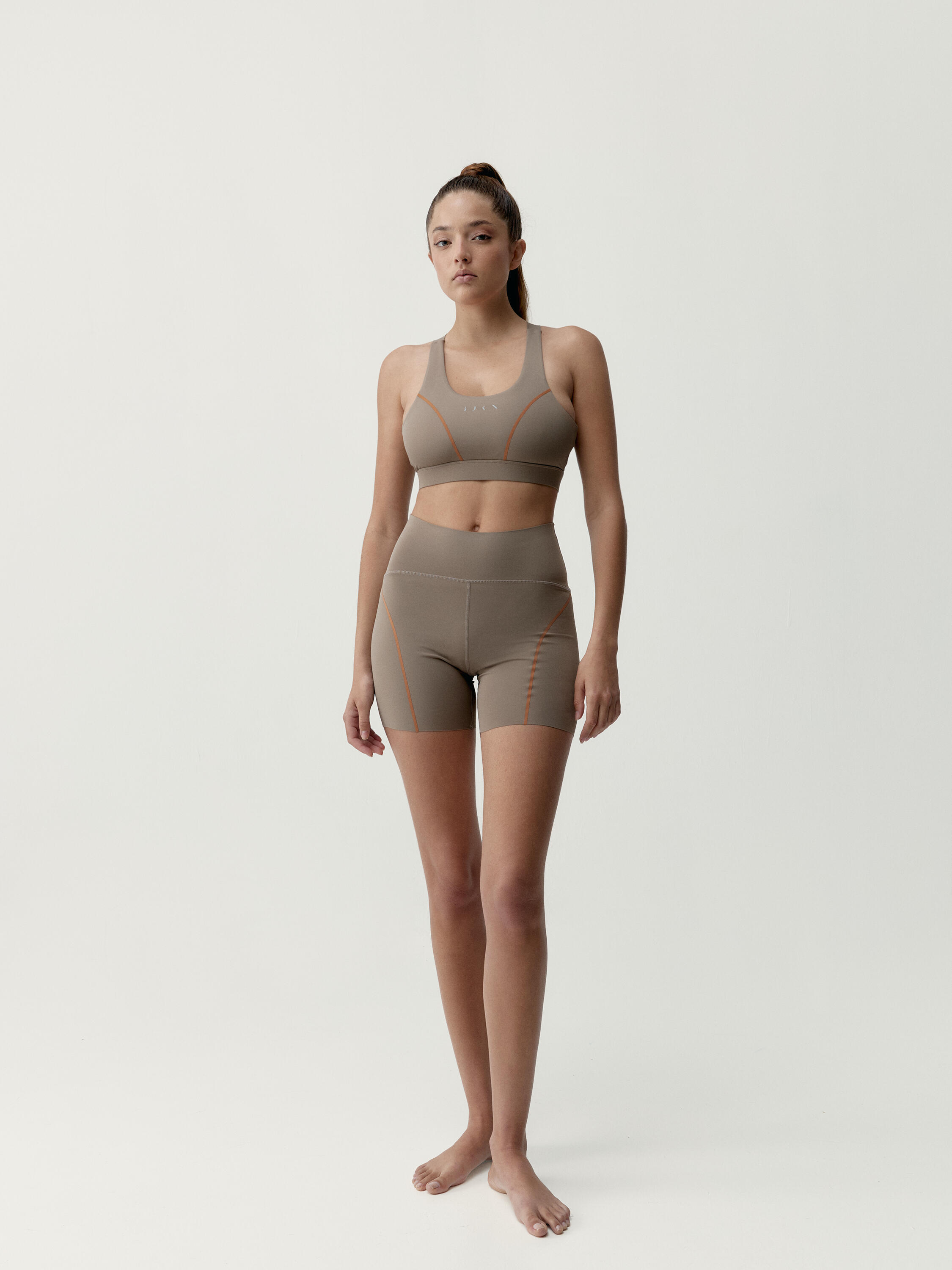 Pantaloncini sportivi da donna Brone Performance 3/4